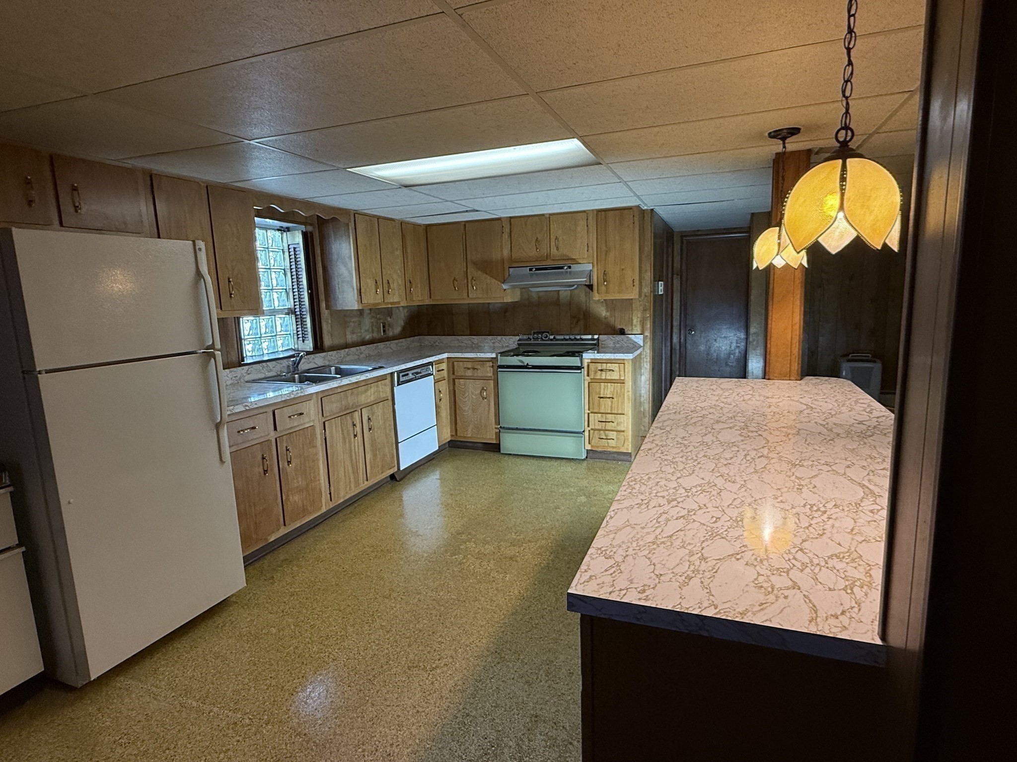 70 Harrington Way, Worcester, MA 01604 - Image 22