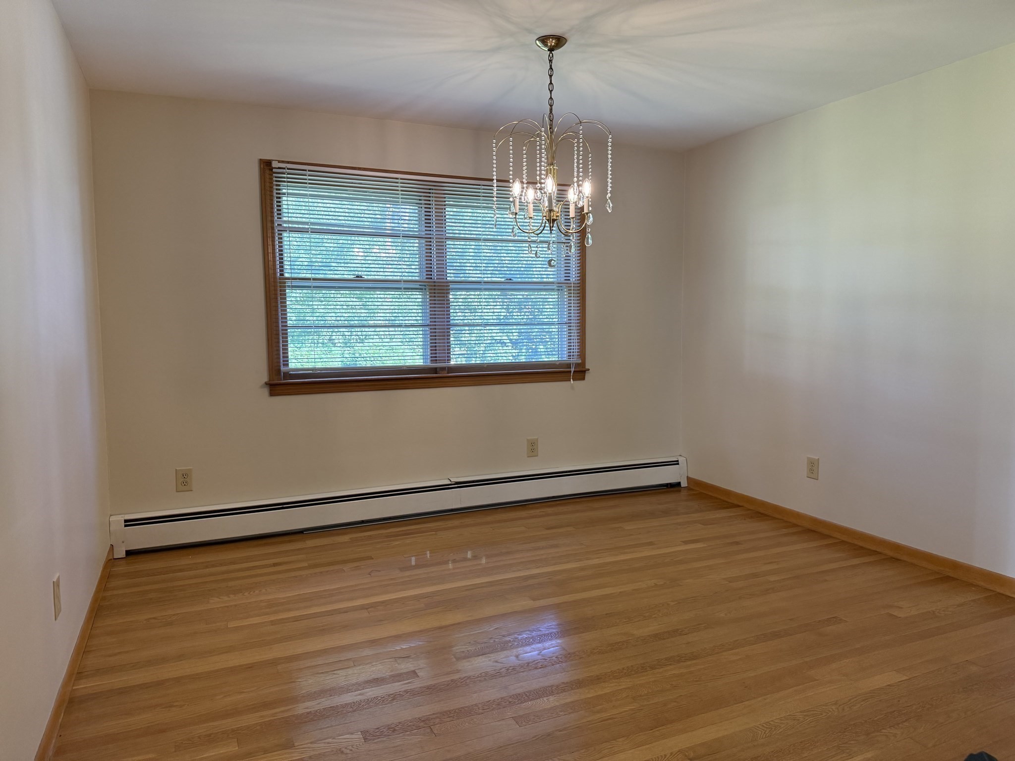 70 Harrington Way, Worcester, MA 01604 - Image 10