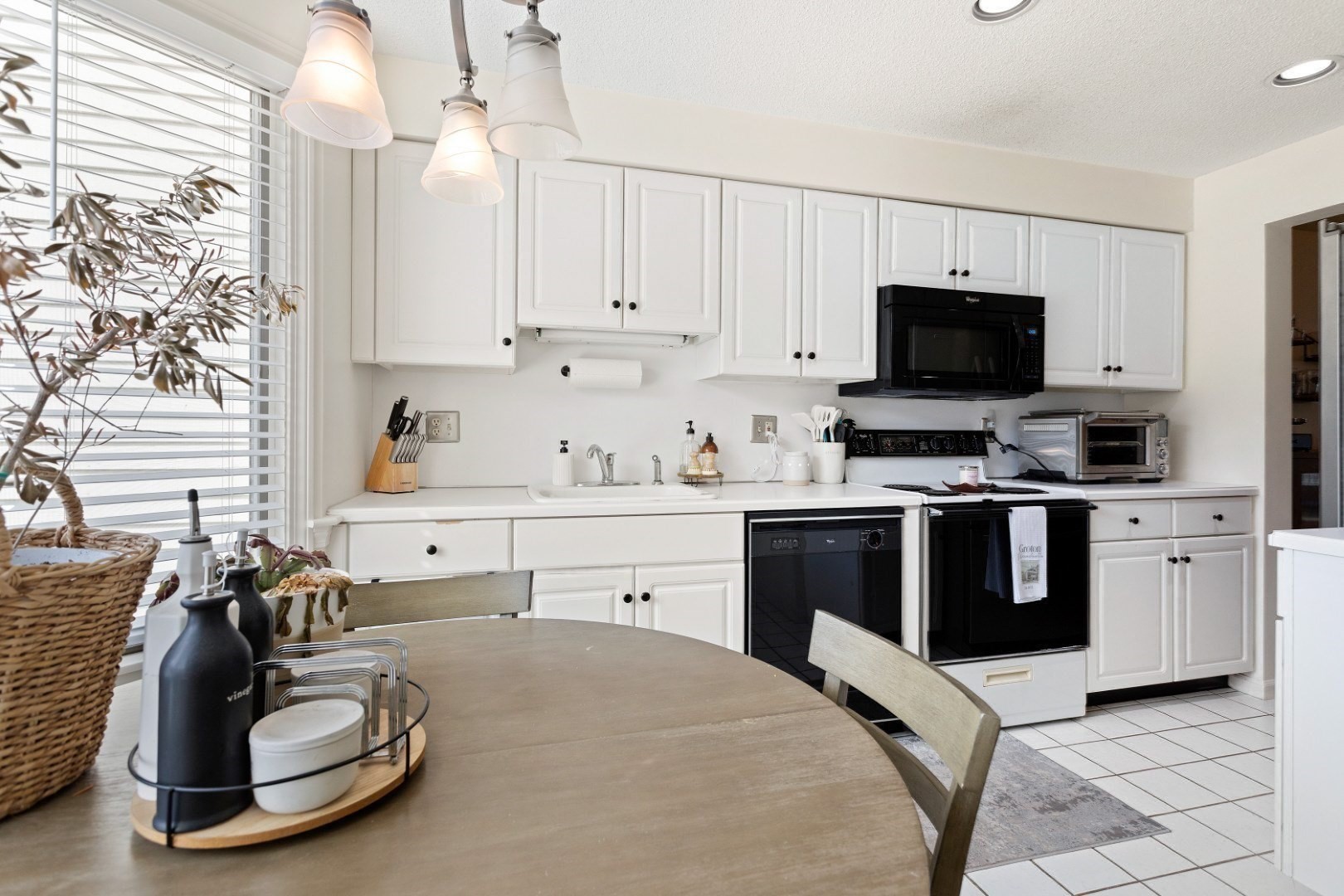 108 Abington Rd Unit 108, Danvers, MA 01923 - Image 5