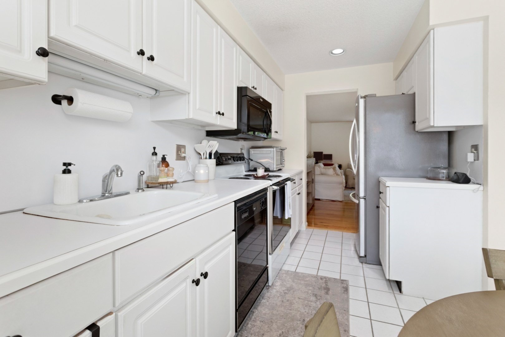 108 Abington Rd Unit 108, Danvers, MA 01923 - Image 6