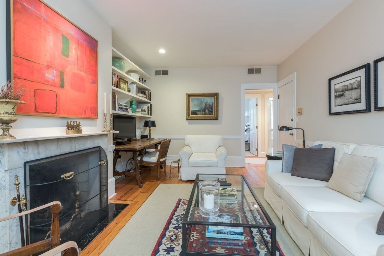 28 West Cedar St. Unit 2, Beacon Hill, Boston, MA 02108 - Image 3