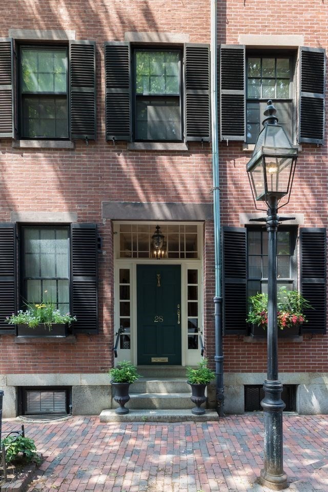 28 West Cedar St. Unit 2, Beacon Hill, Boston, MA 02108 - Image 10
