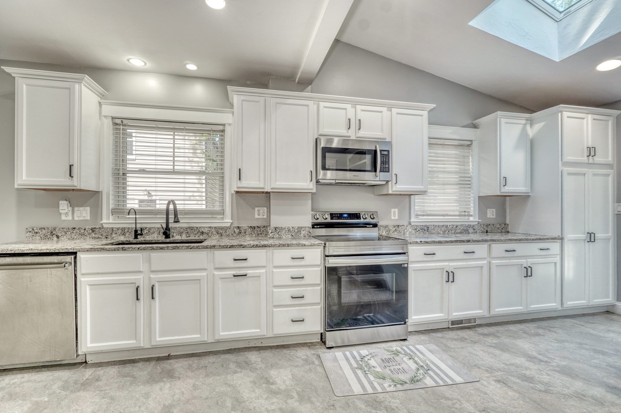 235 Curve St, Dedham, MA 02026