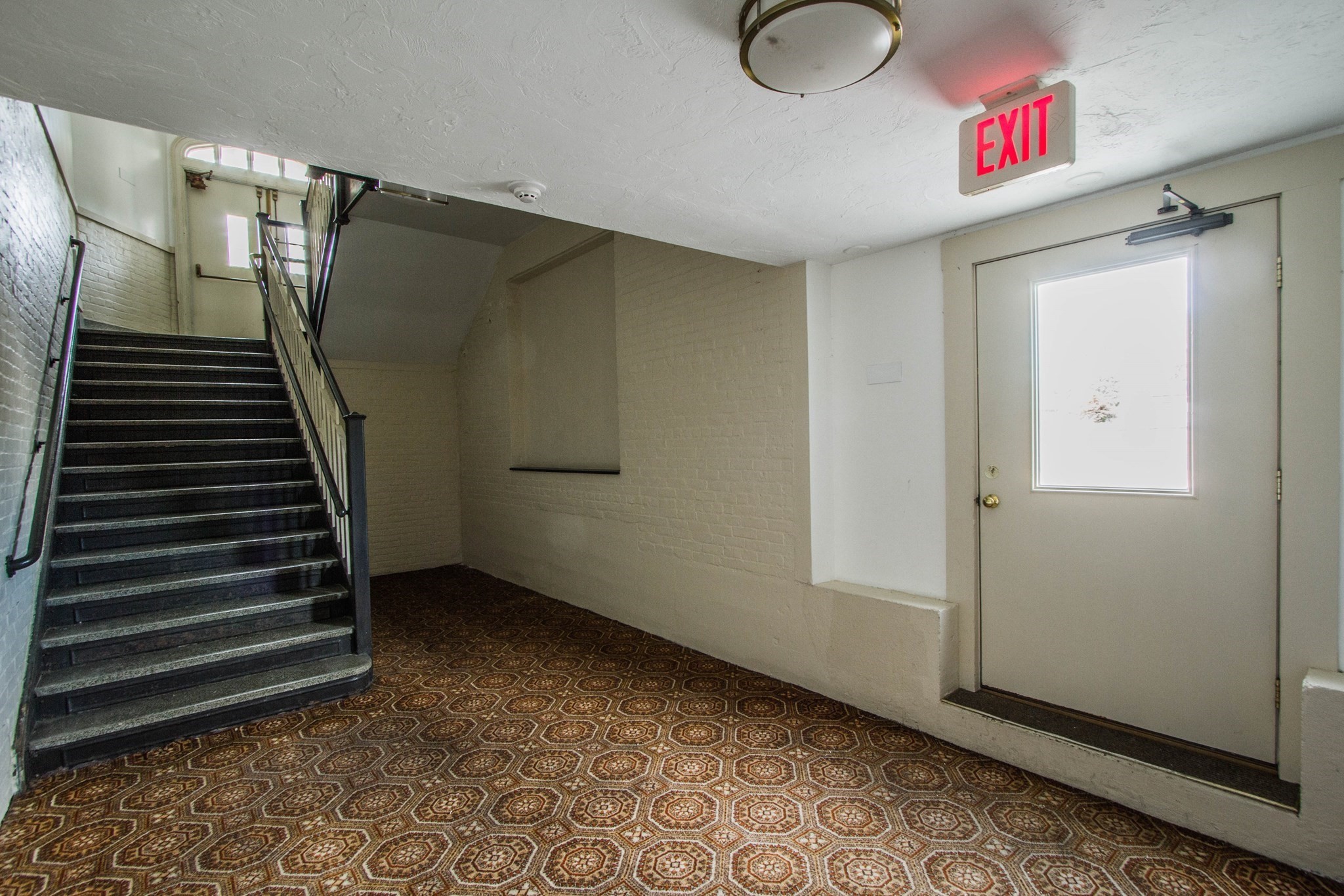 21 Middlesex Ave Unit 102, Worcester, MA 01604 - Image 16