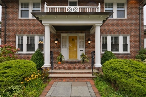 56 Traincroft Street