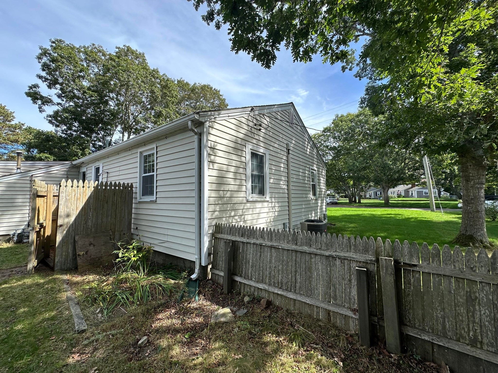 55 Pawkannawkut Drive, Yarmouth, MA 02664 - Image 14