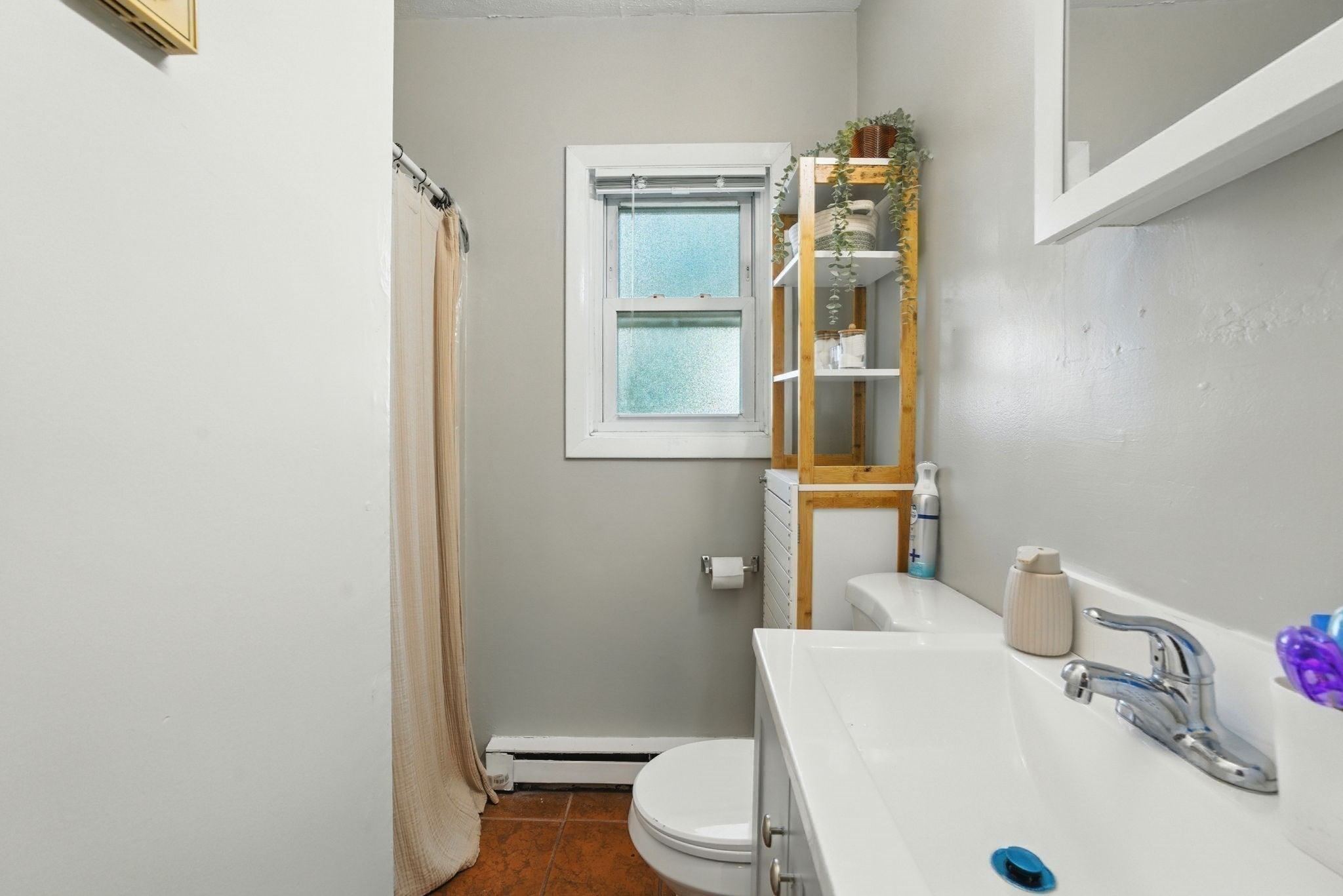 25 Union St, Leominster, MA 01453 - Image 11