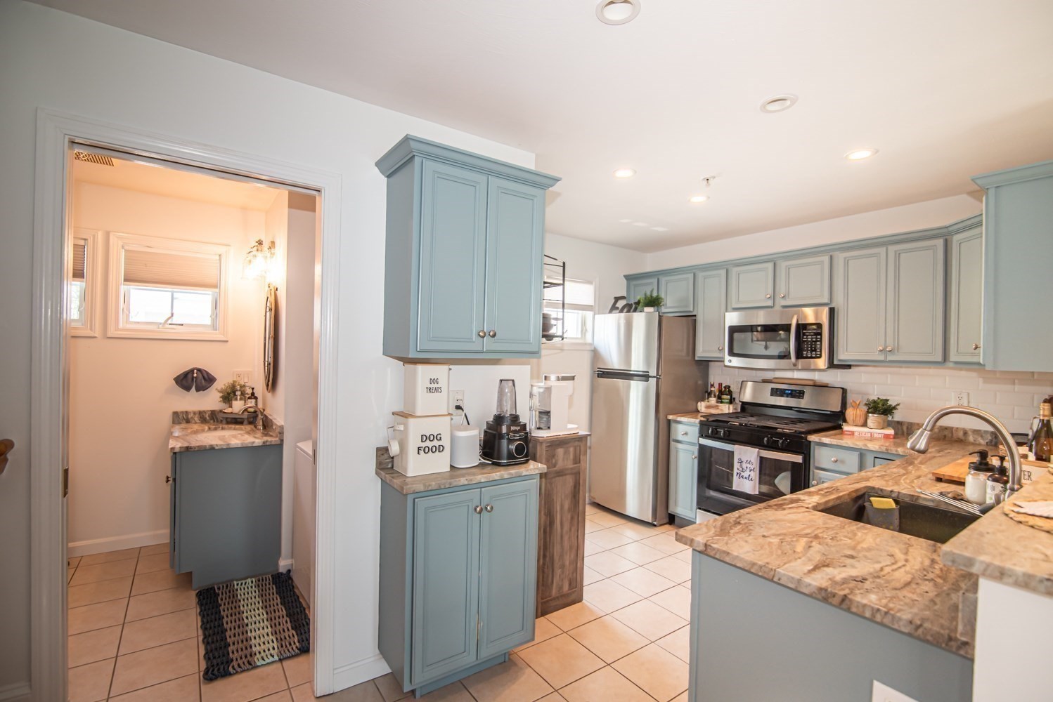 595 N End Blvd Unit 2, Salisbury, MA 01952 - Image 29