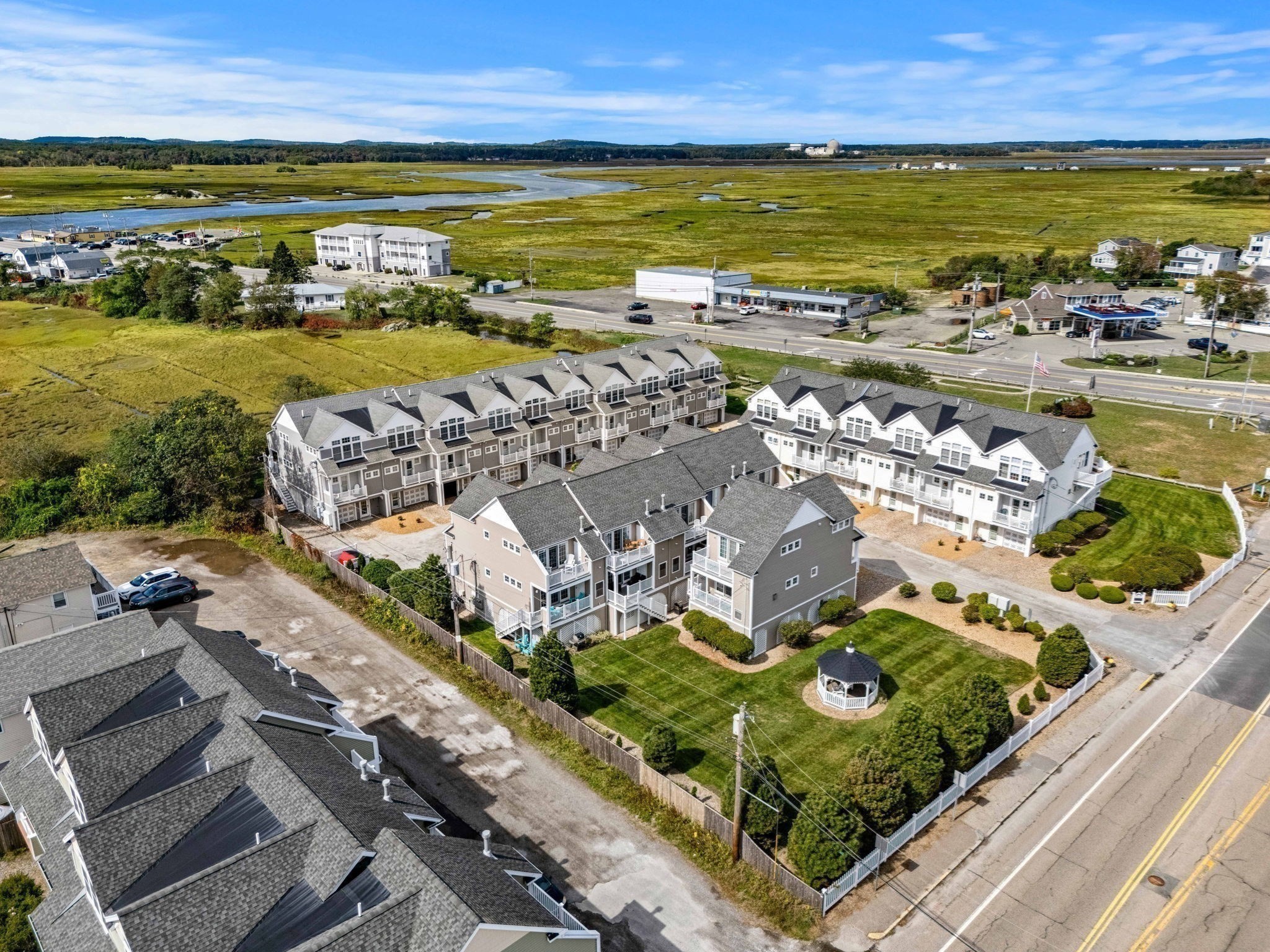 595 N End Blvd Unit 2, Salisbury, MA 01952 - Image 4