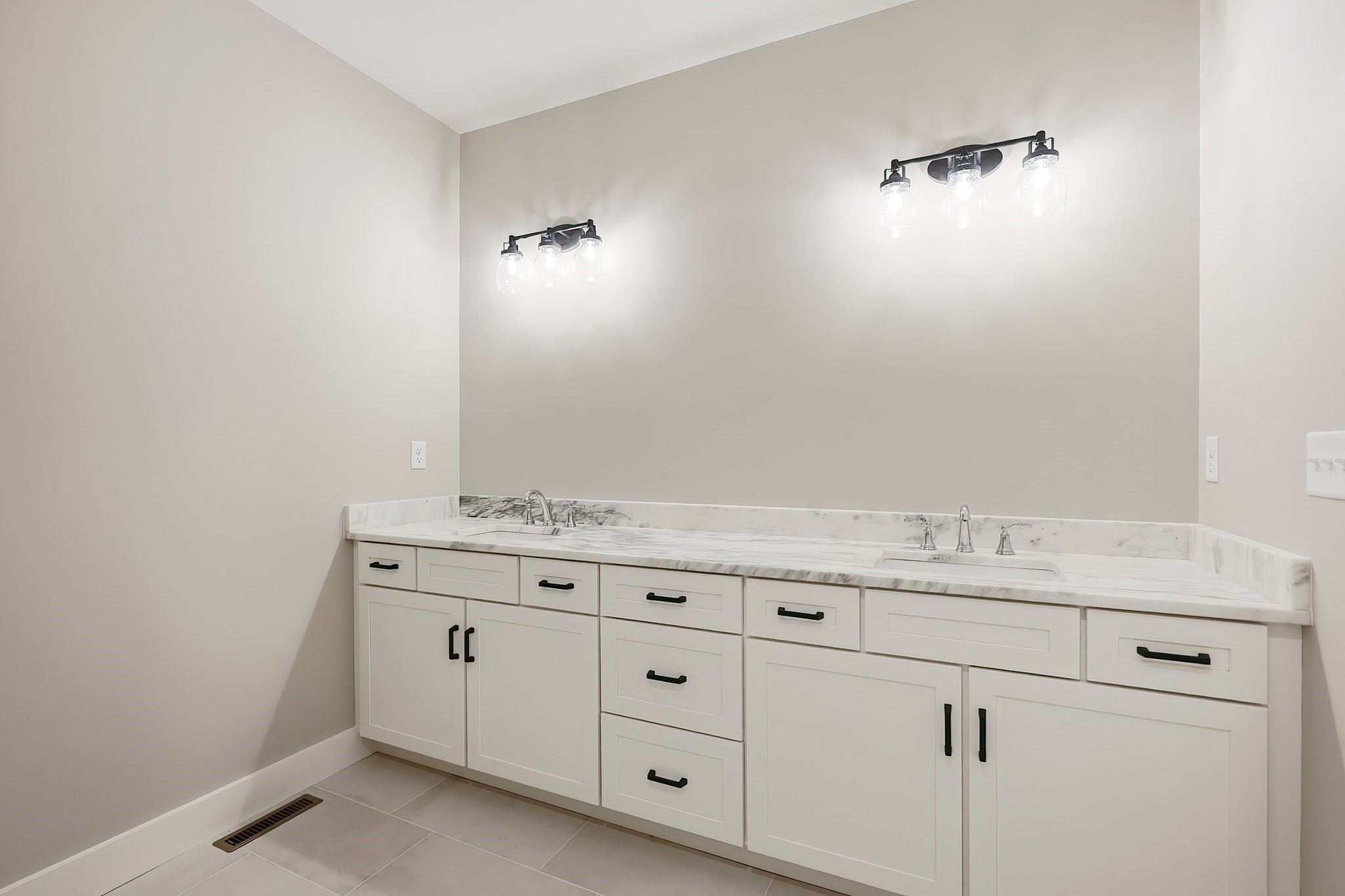 196 Taunton Ave Unit B, Norton, MA 02766 - Image 21