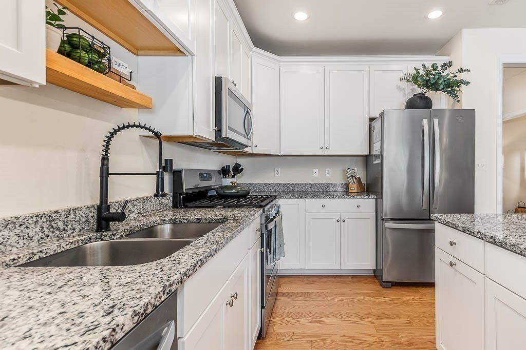 130 University Ave Unit 1405, Westwood, MA 02090 - Image 14