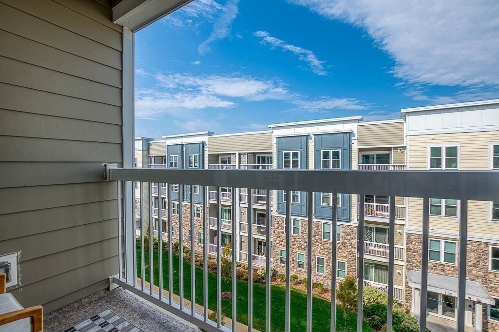 130 University Ave Unit 1405, Westwood, MA 02090 - Image 29