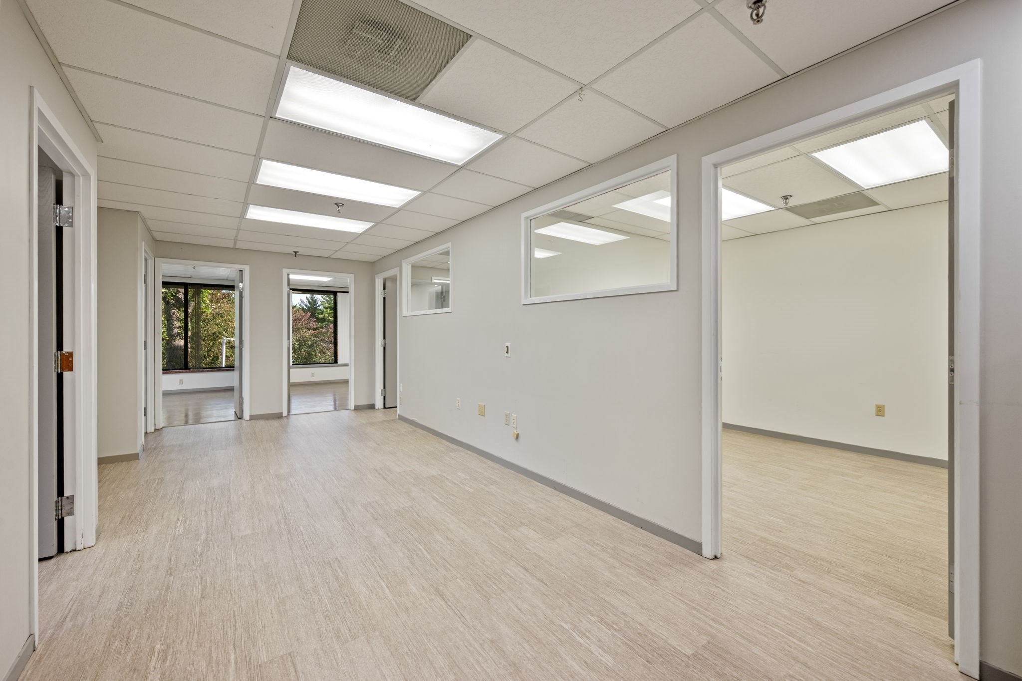 220 Broadway Unit 304, Lynnfield, MA 01940 - Image 13