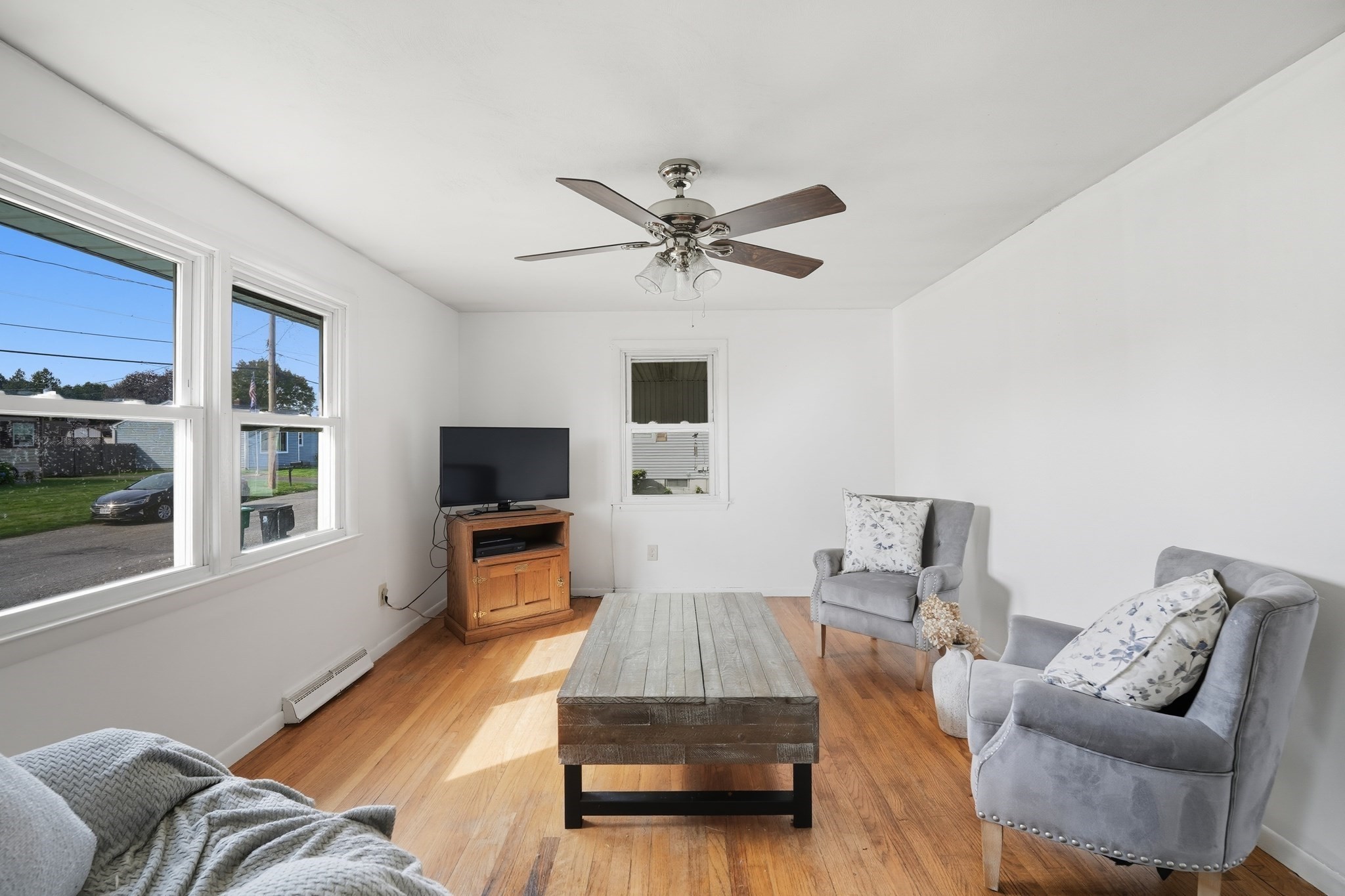 54 Dayton St, Chicopee, MA 01013 - Image 5