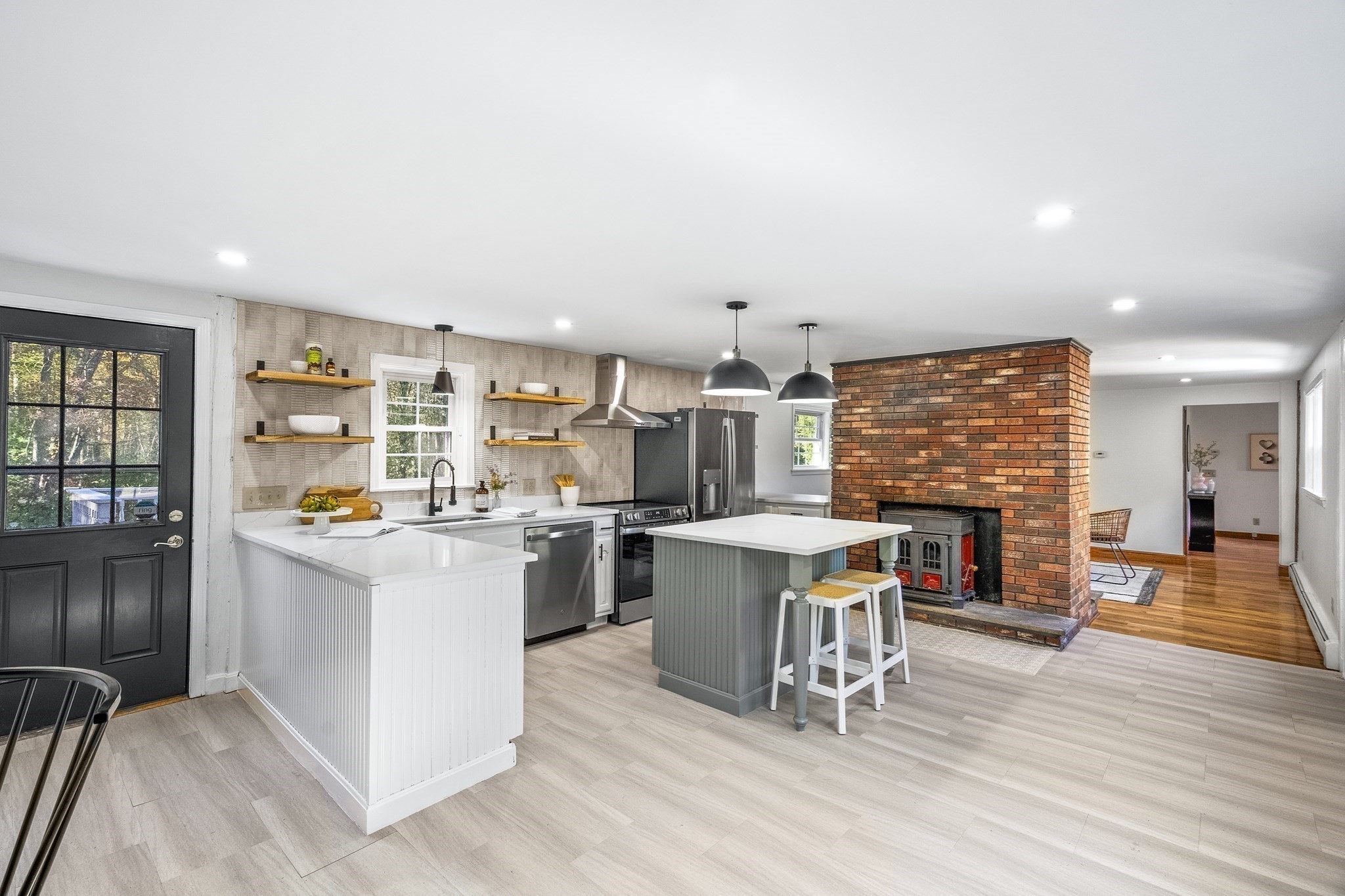 227 Blackstone Street, Blackstone, MA 01504 - Image 19