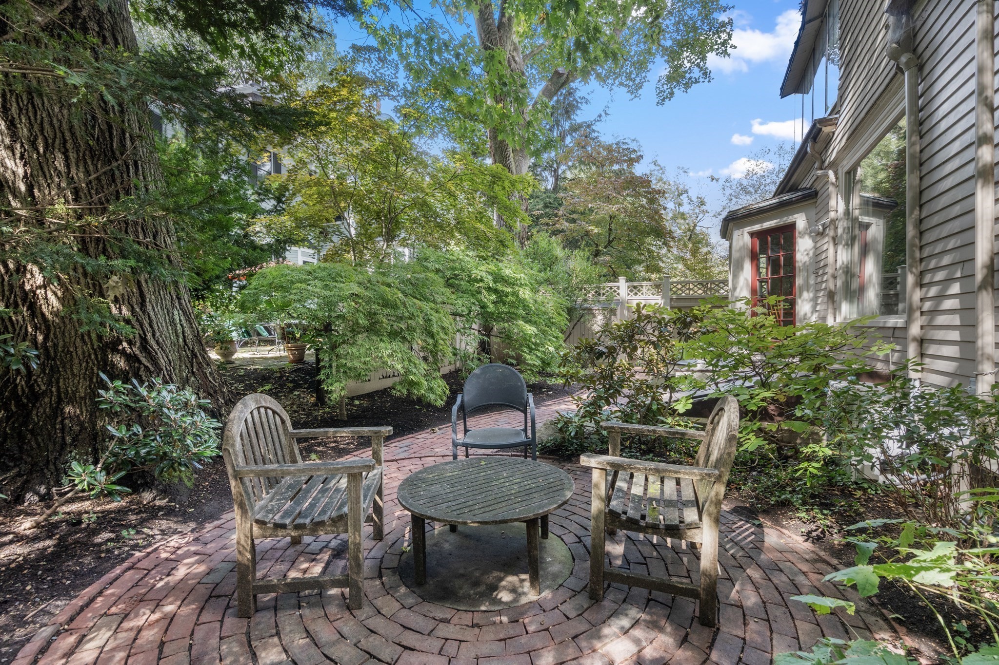 48 Hubbard Park Road, Cambridge, MA 02138 - Image 25