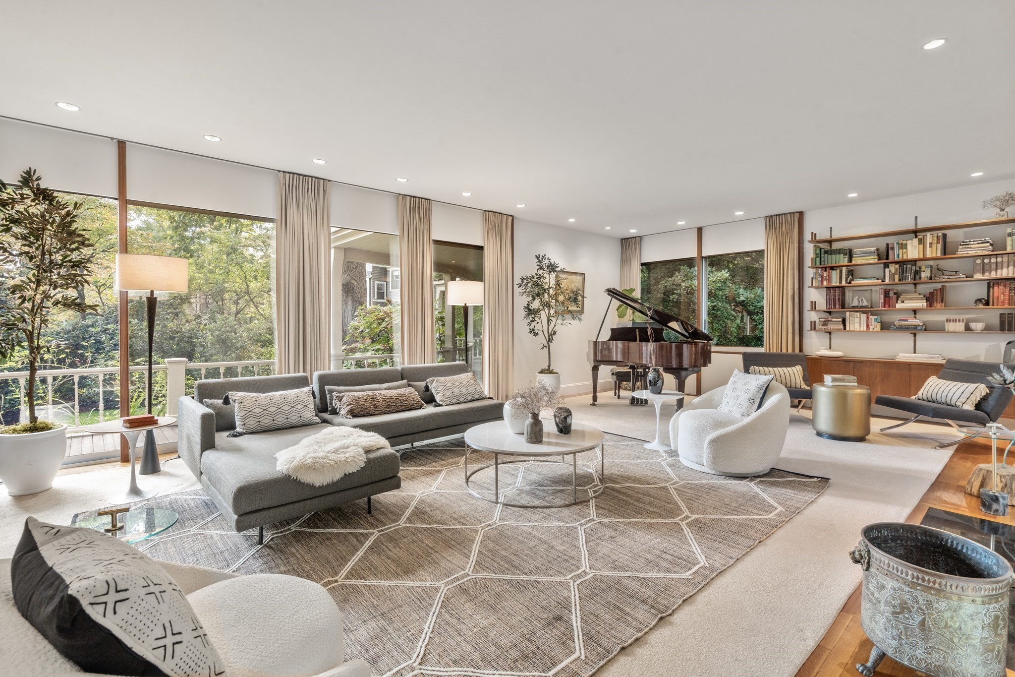 48 Hubbard Park Road, Cambridge, MA 02138 - Image 5