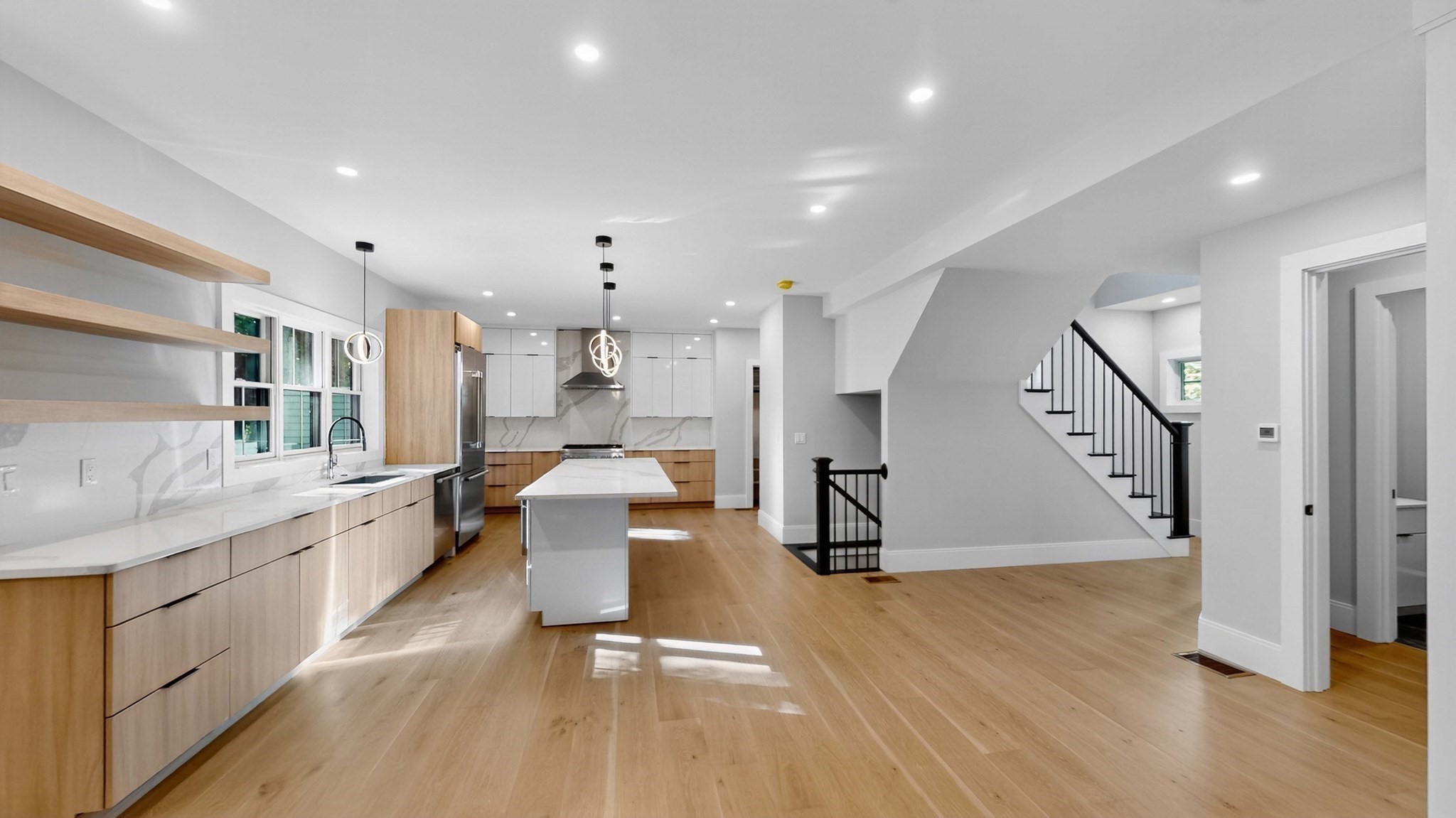 41 John St Unit B, Newton, MA 02459 - Image 2