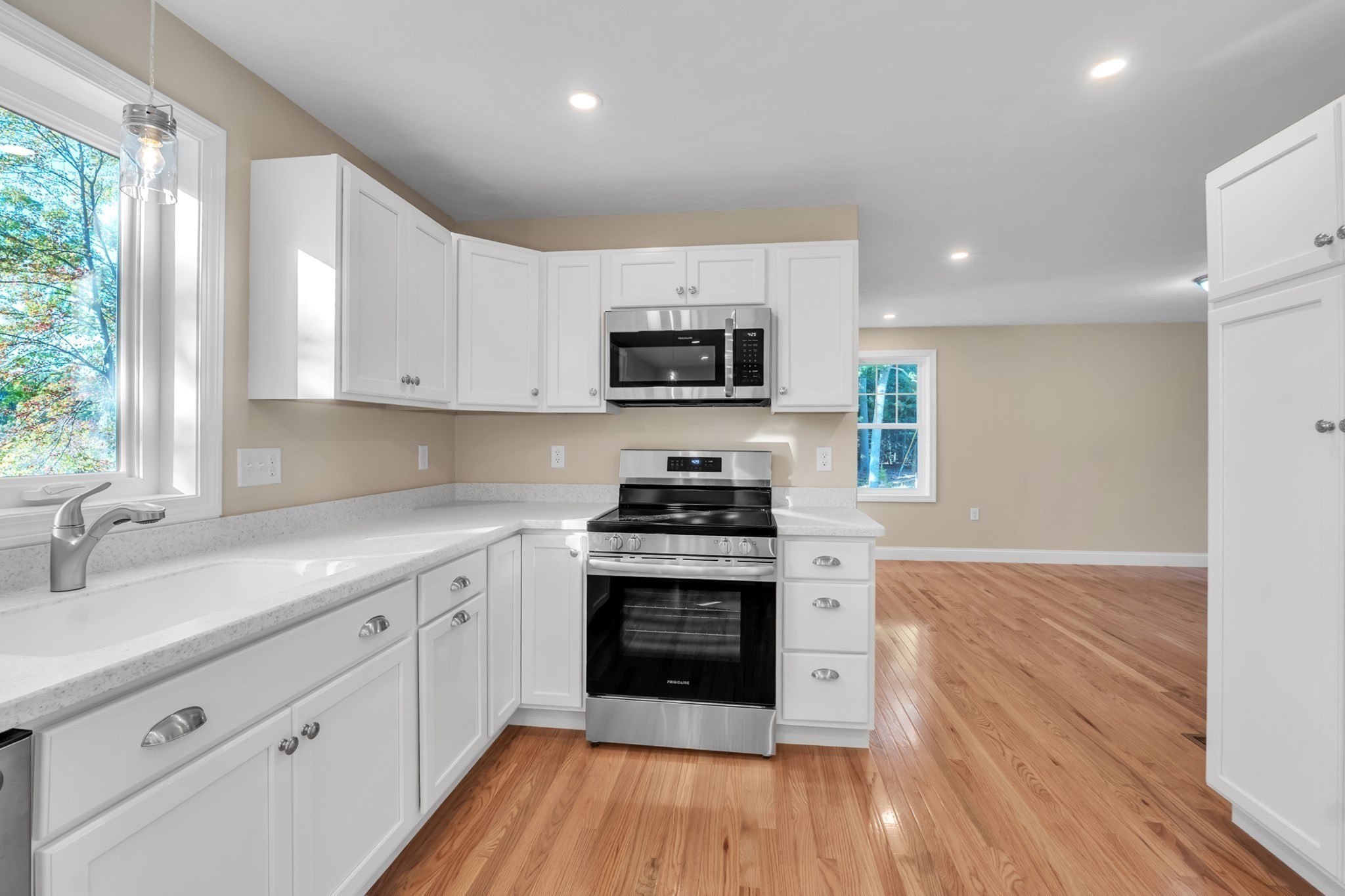 18 Columbine Rd, Mansfield, MA 02048 - Image 13