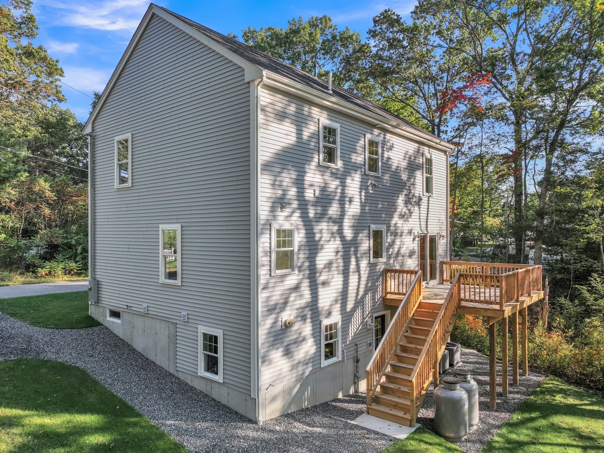 18 Columbine Rd, Mansfield, MA 02048 - Image 40