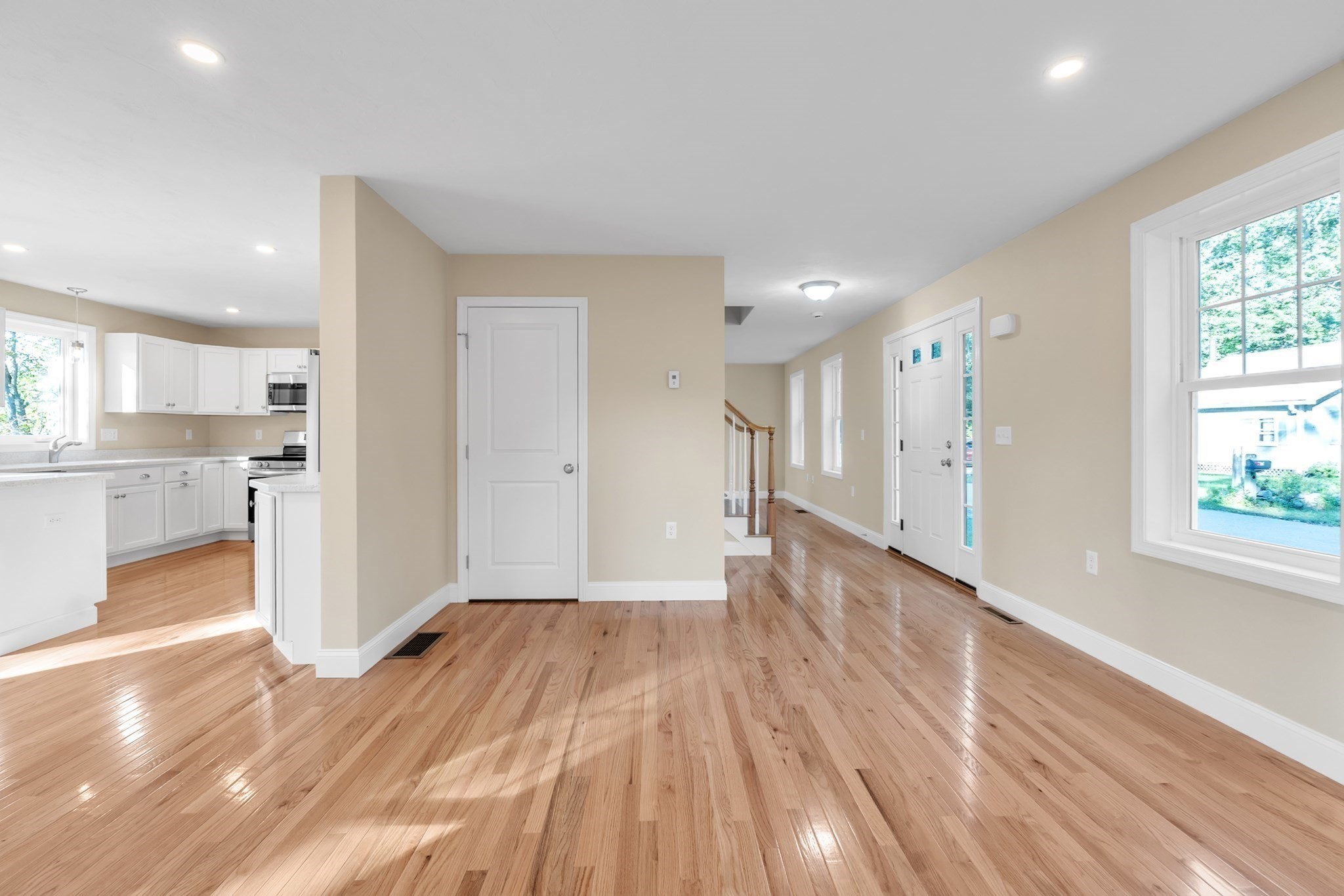 18 Columbine Rd, Mansfield, MA 02048 - Image 7