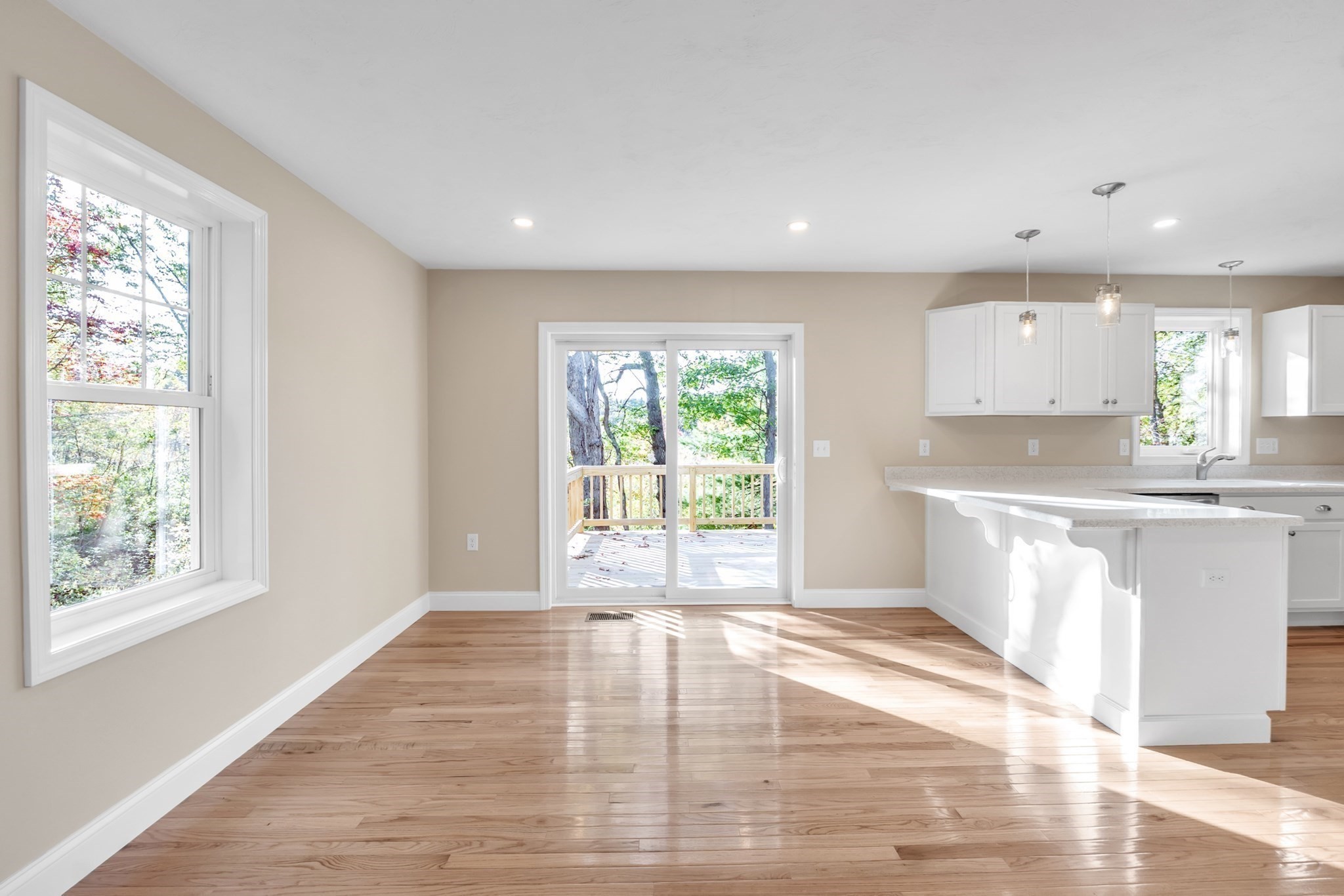 18 Columbine Rd, Mansfield, MA 02048 - Image 8