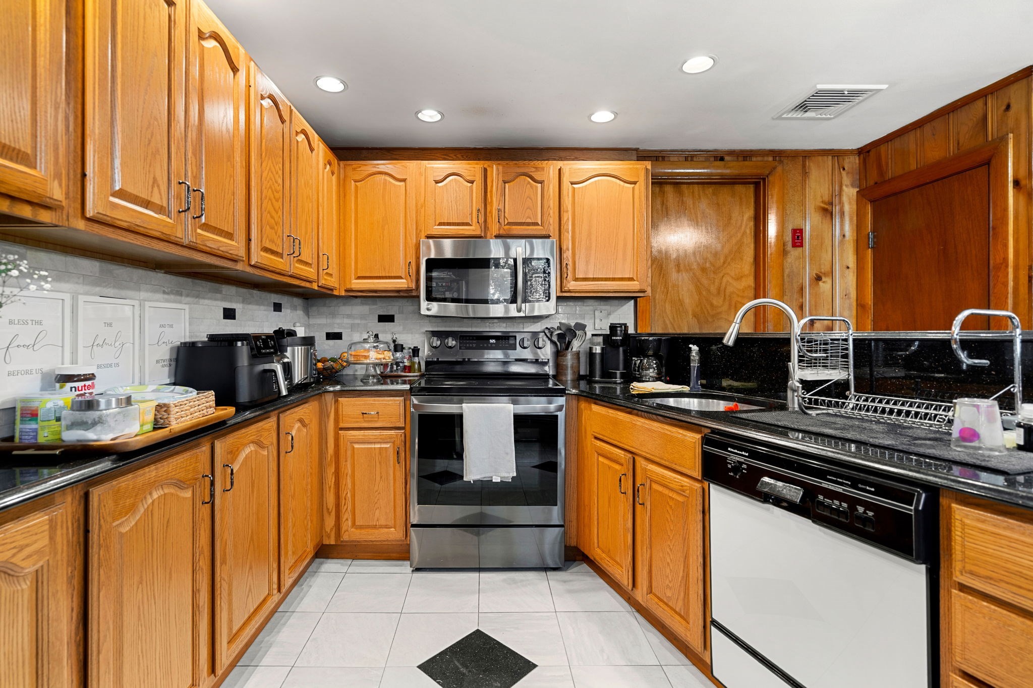 164 Ridge Rd, Revere, MA 02151 - Image 21