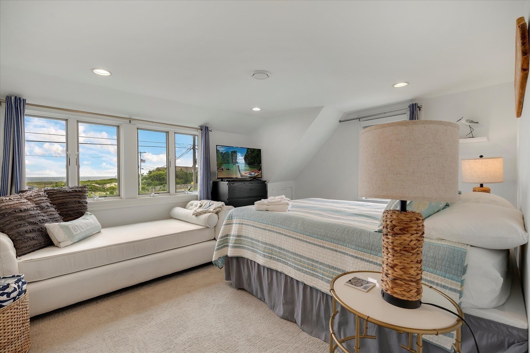 1060 Craigville Beach Rd, Barnstable, MA 02632 - Image 12