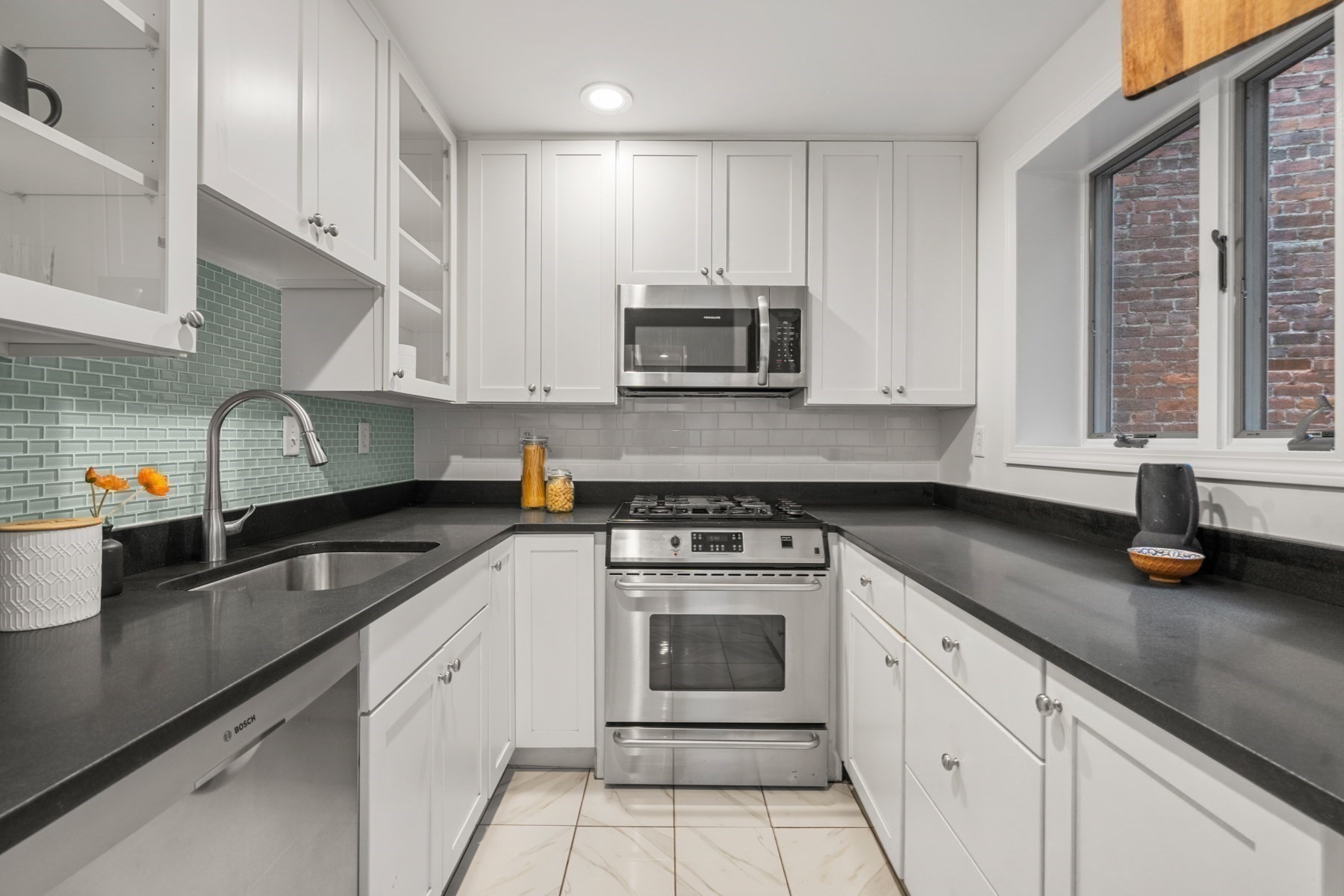 18 Melrose Street Unit 1, Bay Village, Boston, MA 02116 - Image 7
