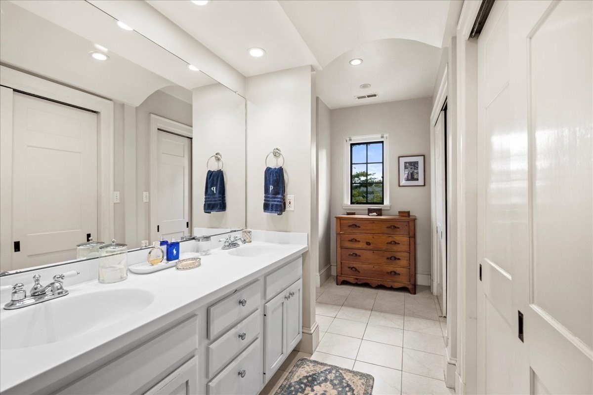 40 Westwood Dr, Worcester, MA 01609 - Image 21