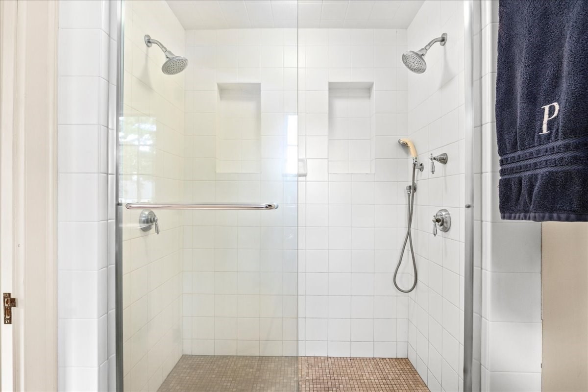 40 Westwood Dr, Worcester, MA 01609 - Image 23