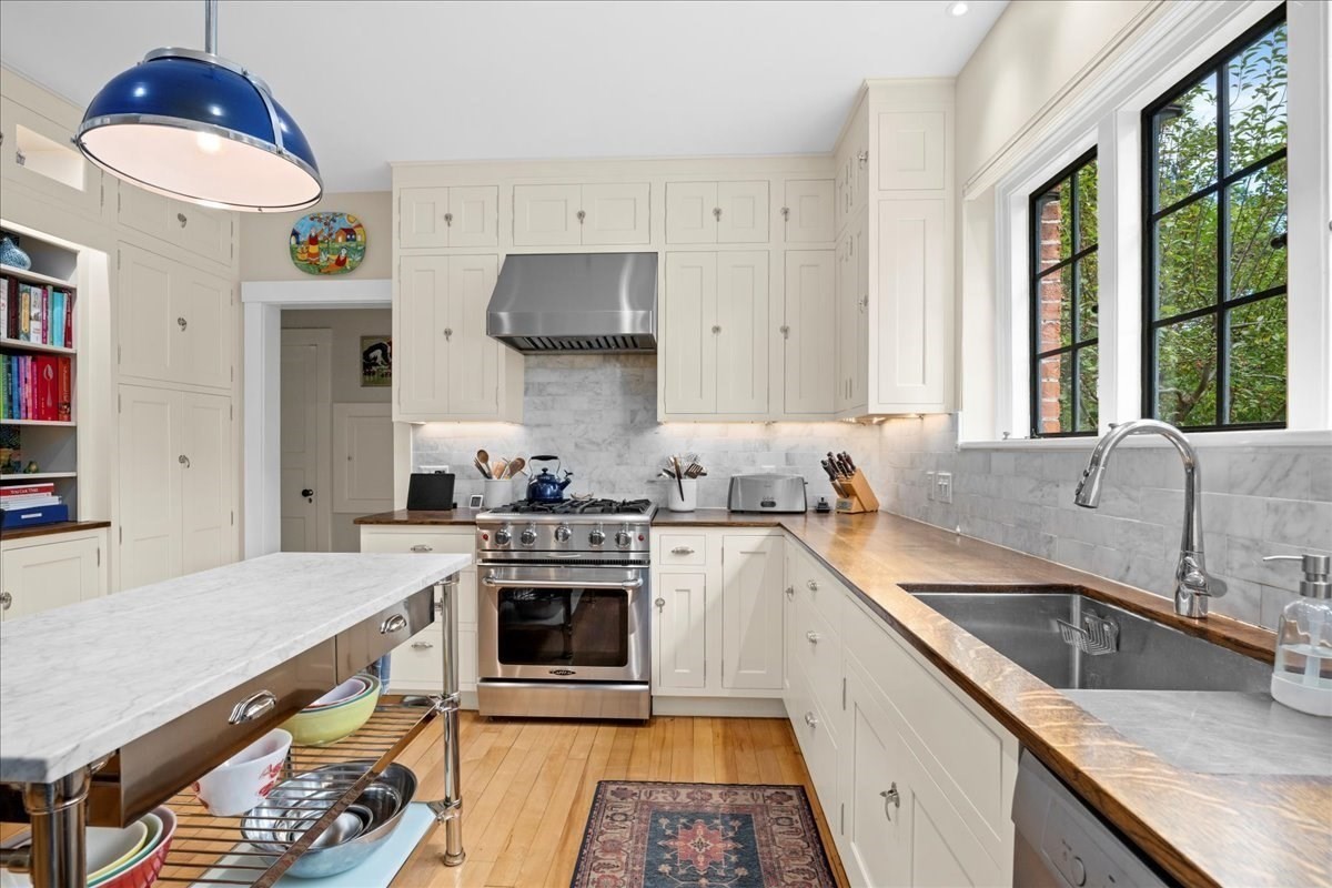 40 Westwood Dr, Worcester, MA 01609 - Image 9