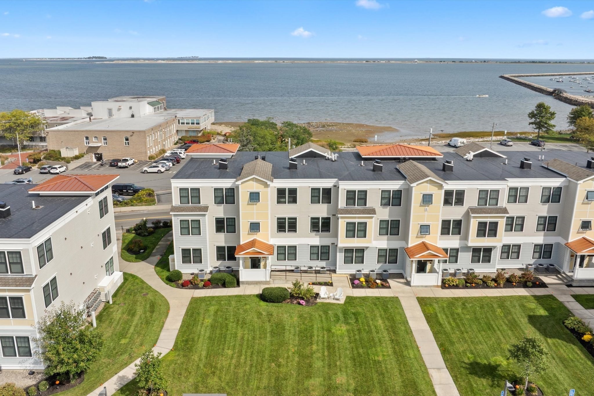 216 Water St Unit 101B, Plymouth, MA 02360