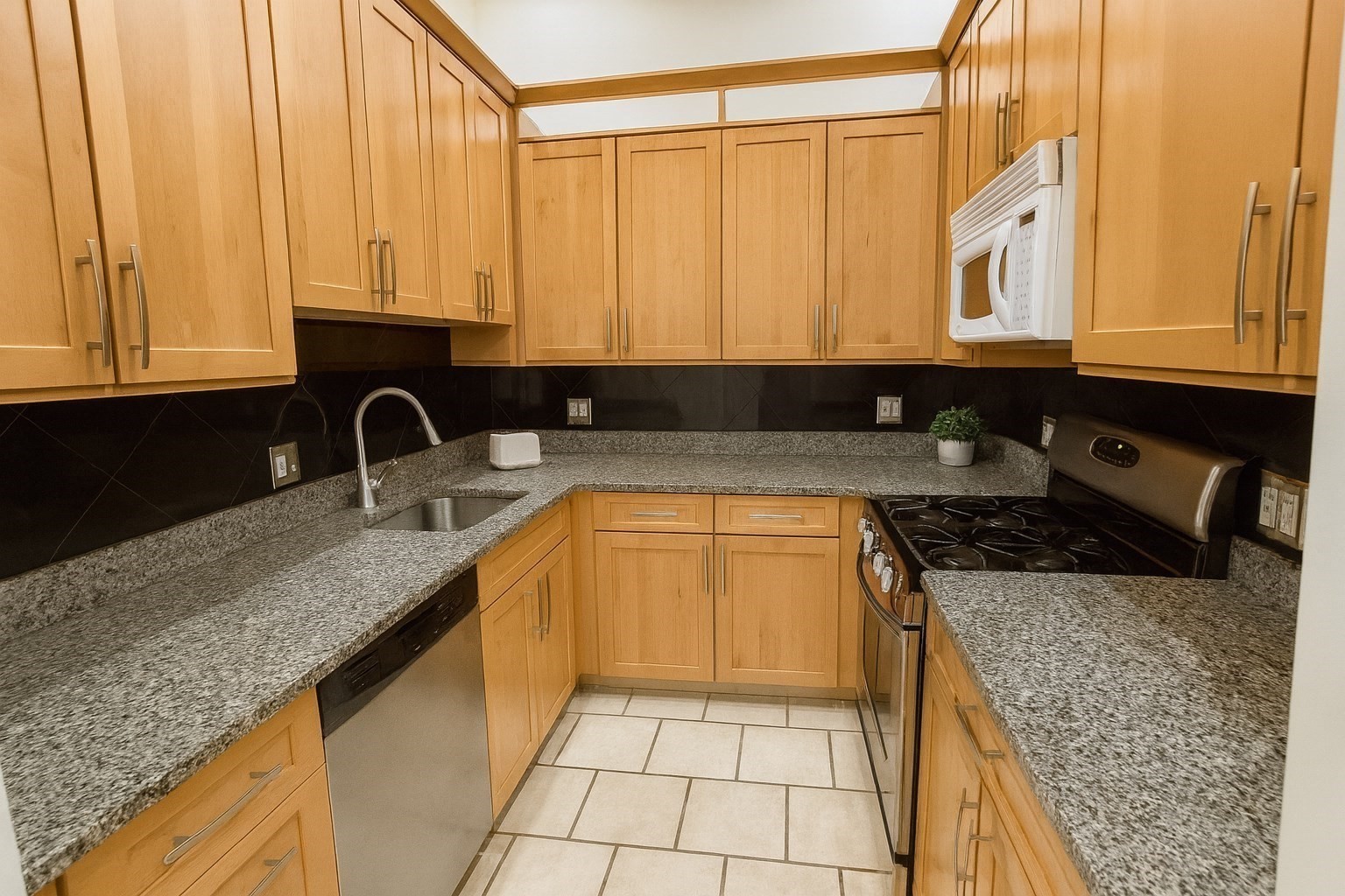 174 Elm St Unit 1, Everett, MA 02149 - Image 4