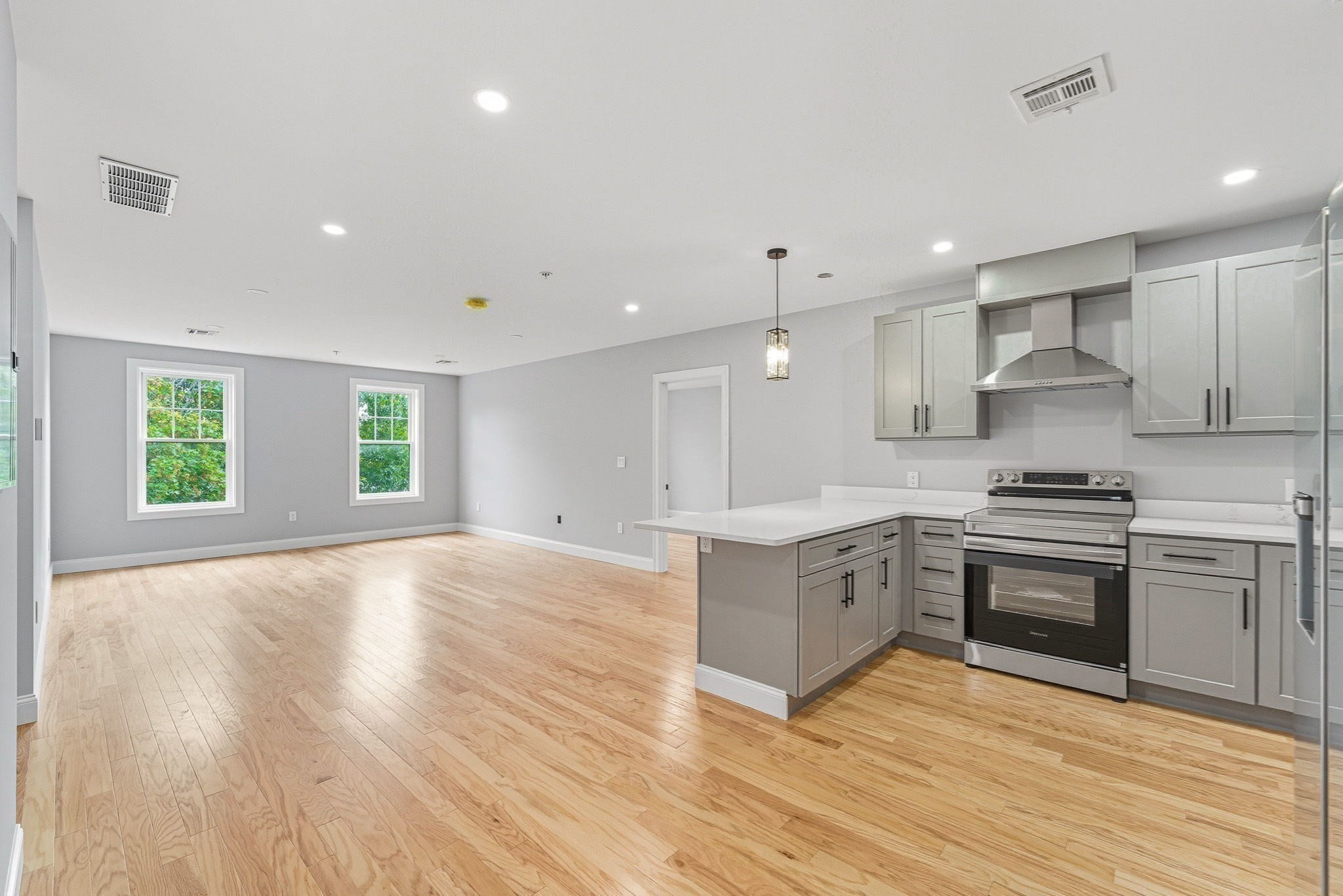 585 Washington St Unit model, Quincy, MA 02169 - Image 12