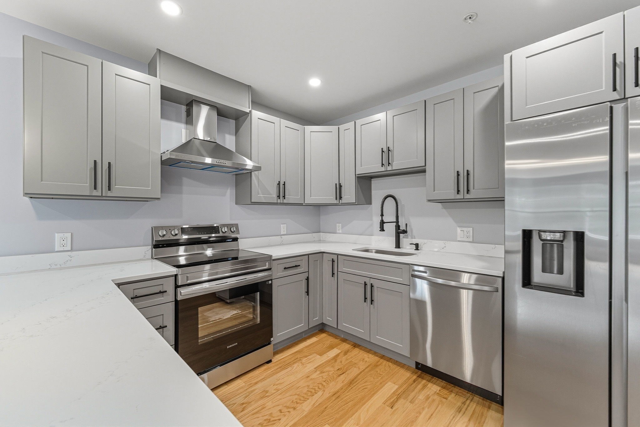 585 Washington St Unit model, Quincy, MA 02169 - Image 13