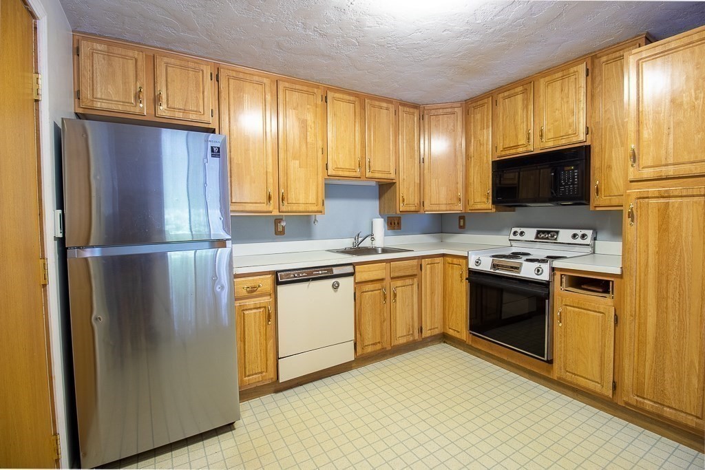 22 Hamilton Rd Unit 206, Arlington, MA 02474 - Image 5