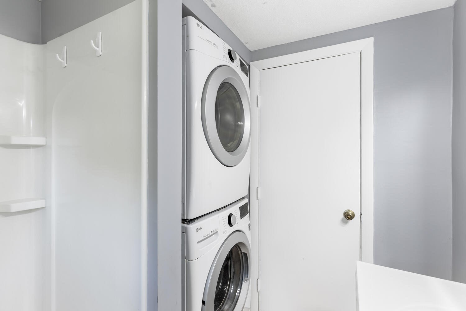 39 Garfield Ave, Woburn, MA 01801 - Image 27