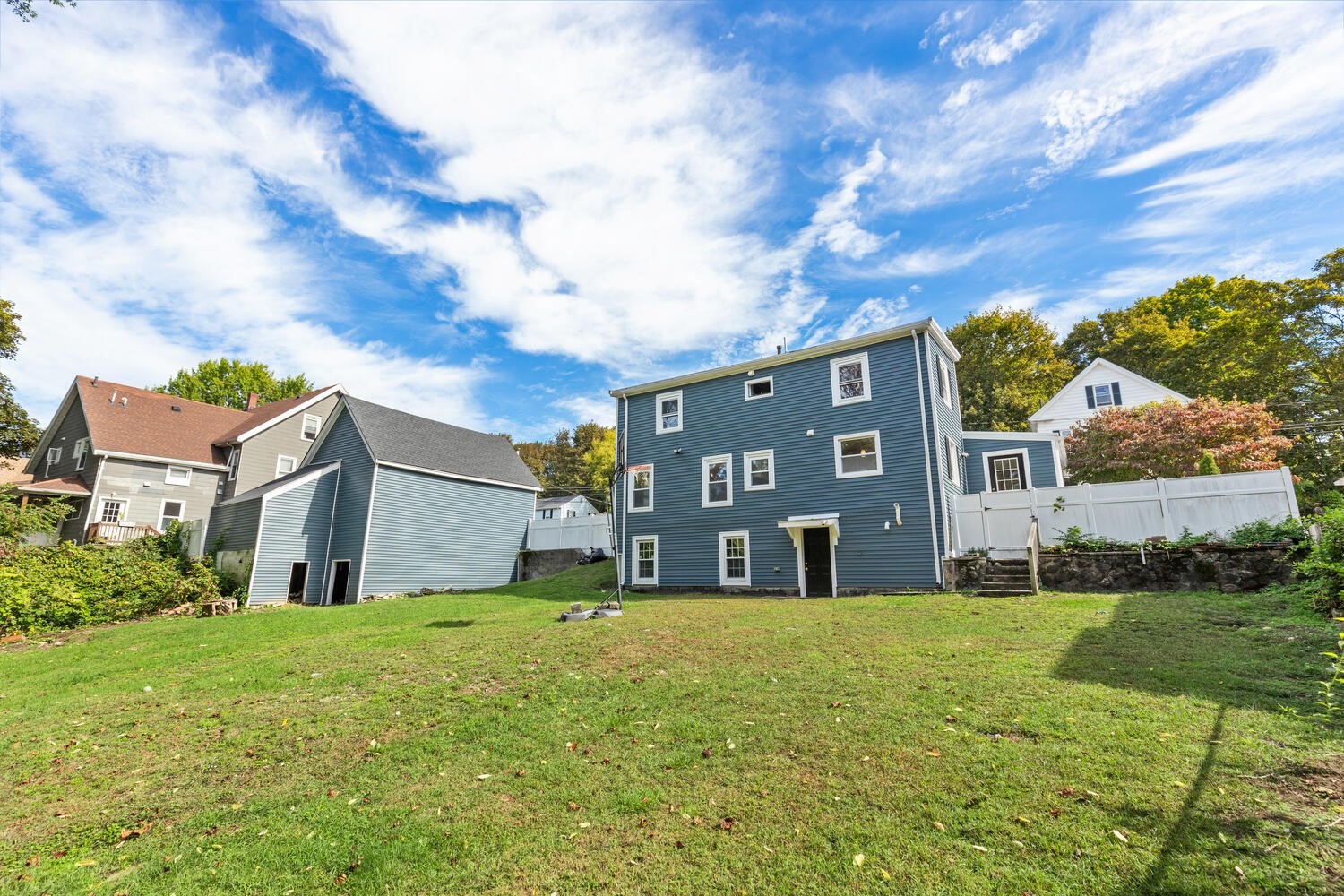 39 Garfield Ave, Woburn, MA 01801 - Image 34