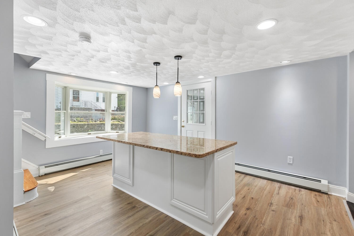 39 Garfield Ave, Woburn, MA 01801 - Image 10