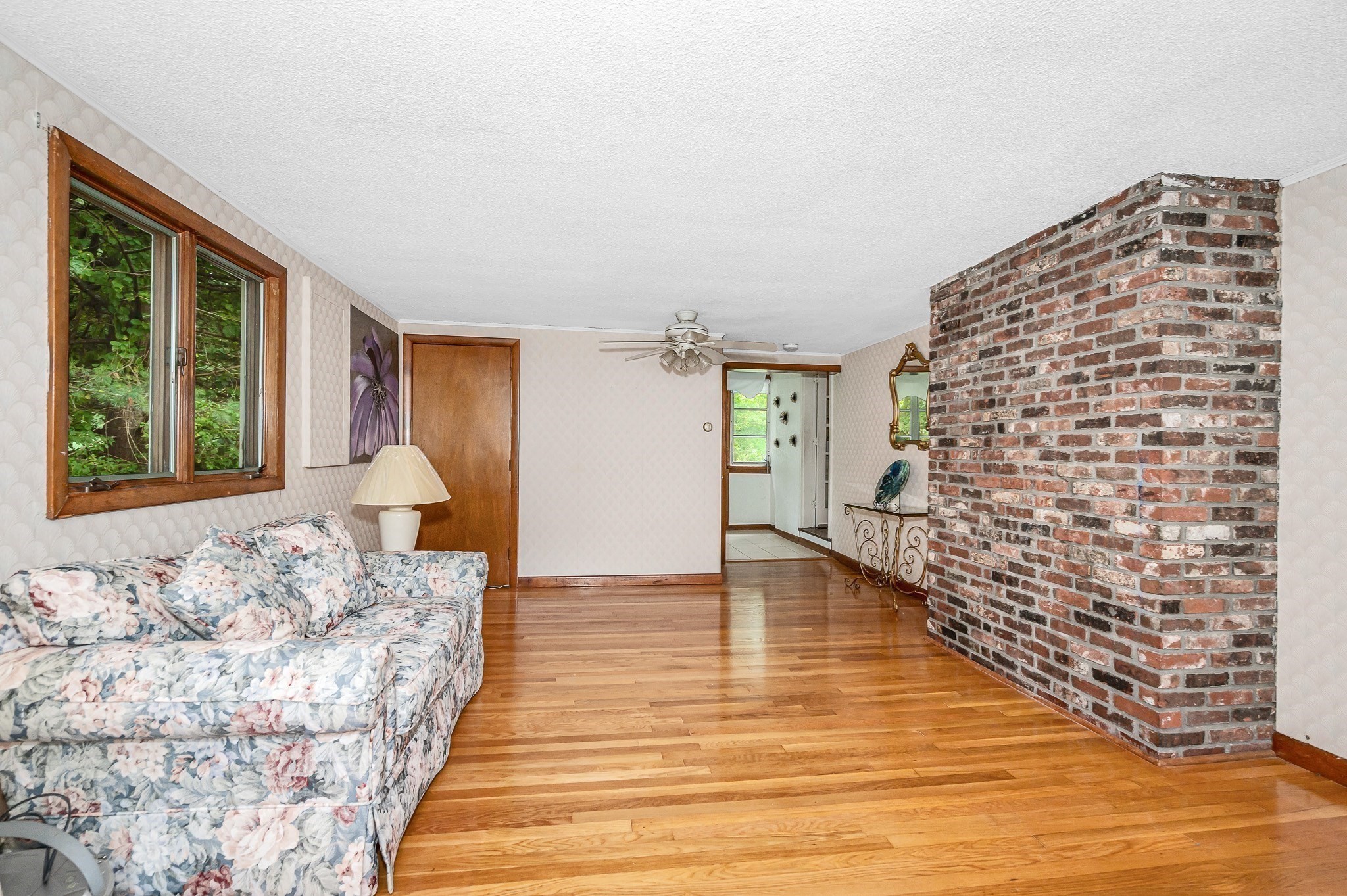 1170 Livingston St, Tewksbury, MA 01876 - Image 12