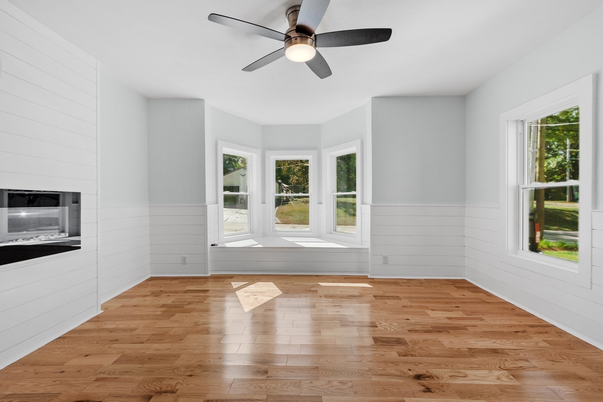 17 Prospect St, Templeton, MA 01436 - Image 3