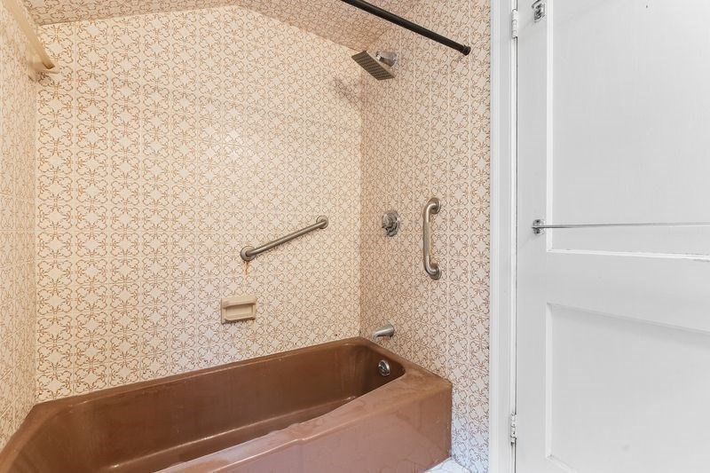 9 Pond Ter, Woburn, MA 01801 - Image 28