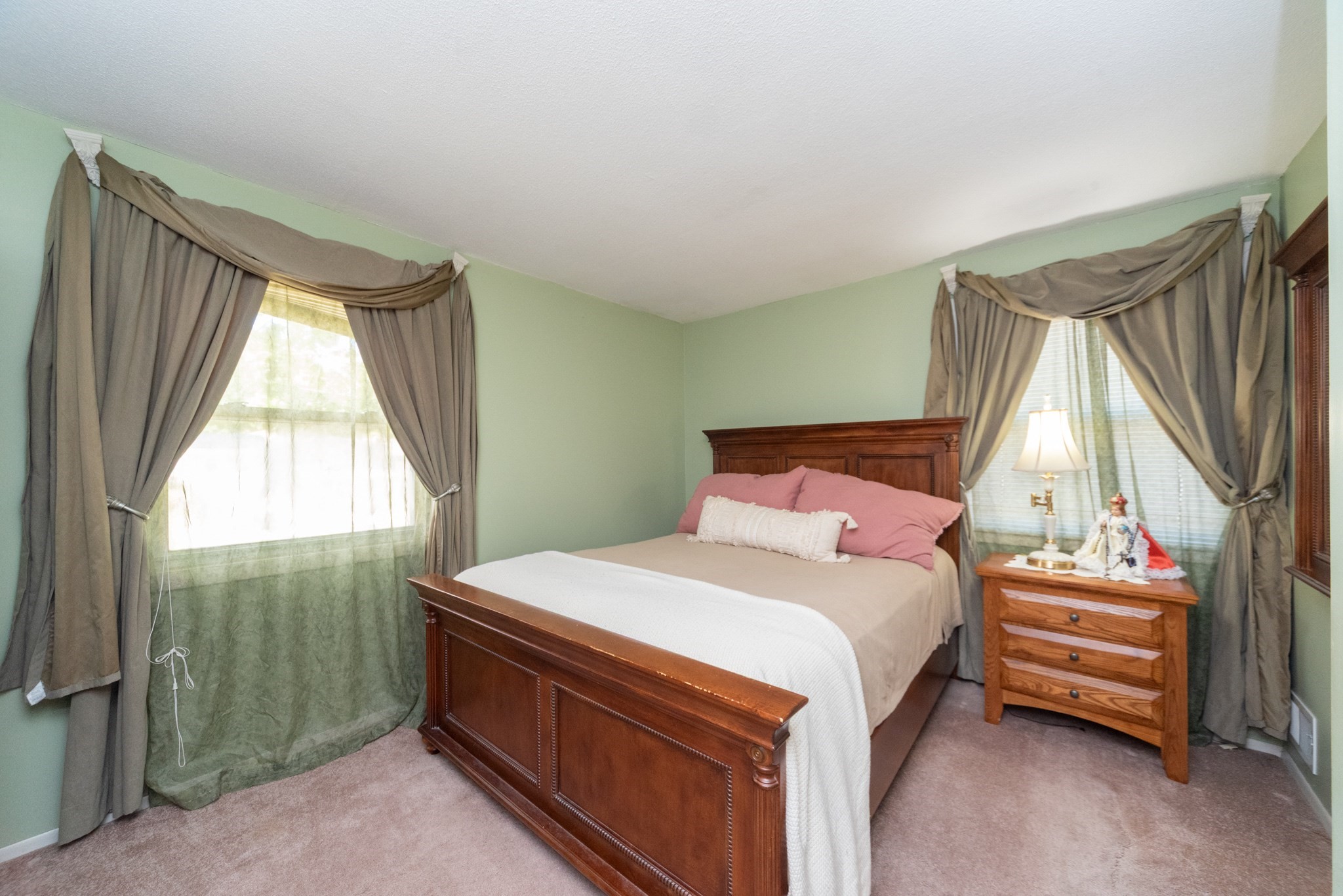 221 Sinclair Rd, Brockton, MA 02302 - Image 19