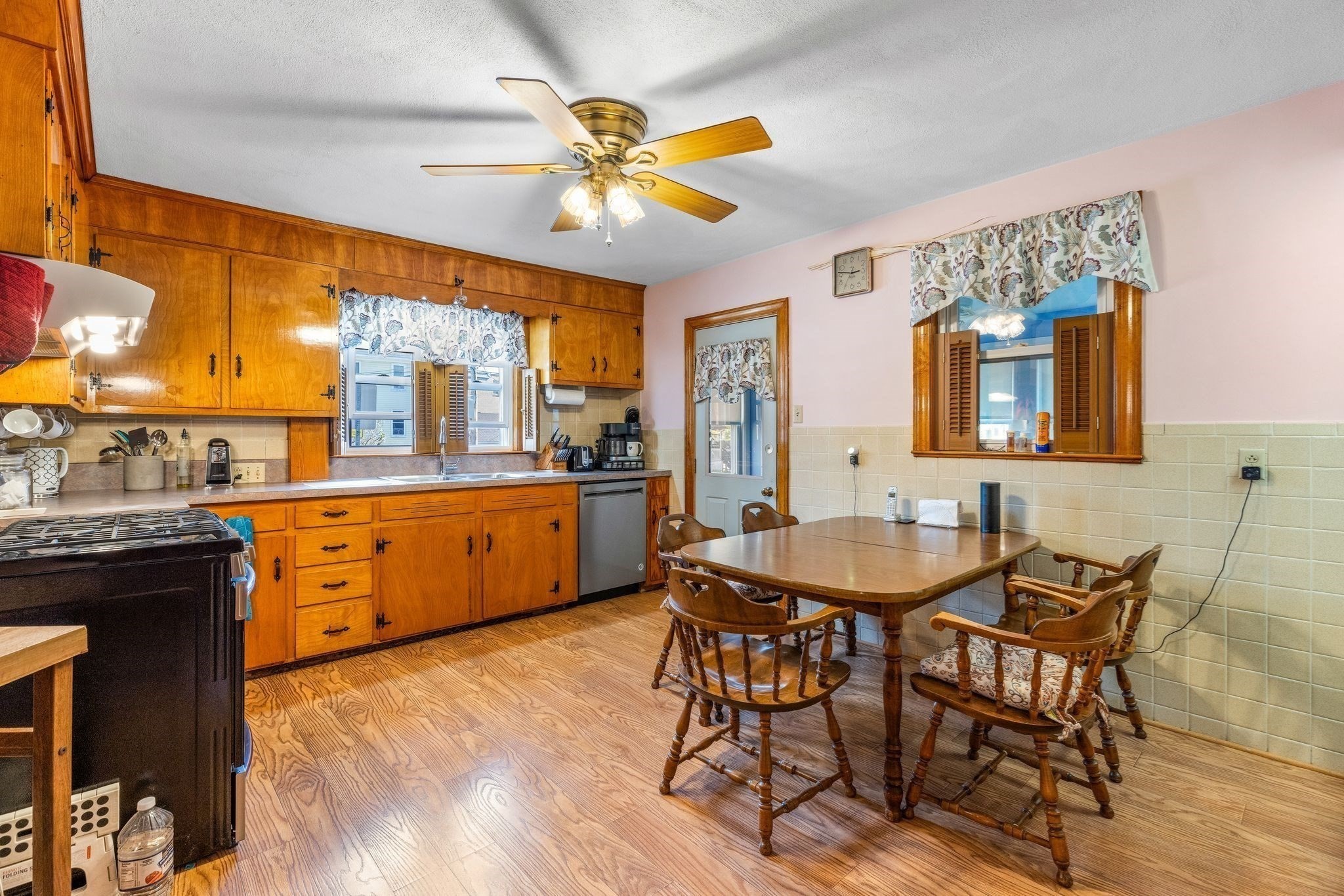 232 Nahatan St, Norwood, MA 02062 - Image 7