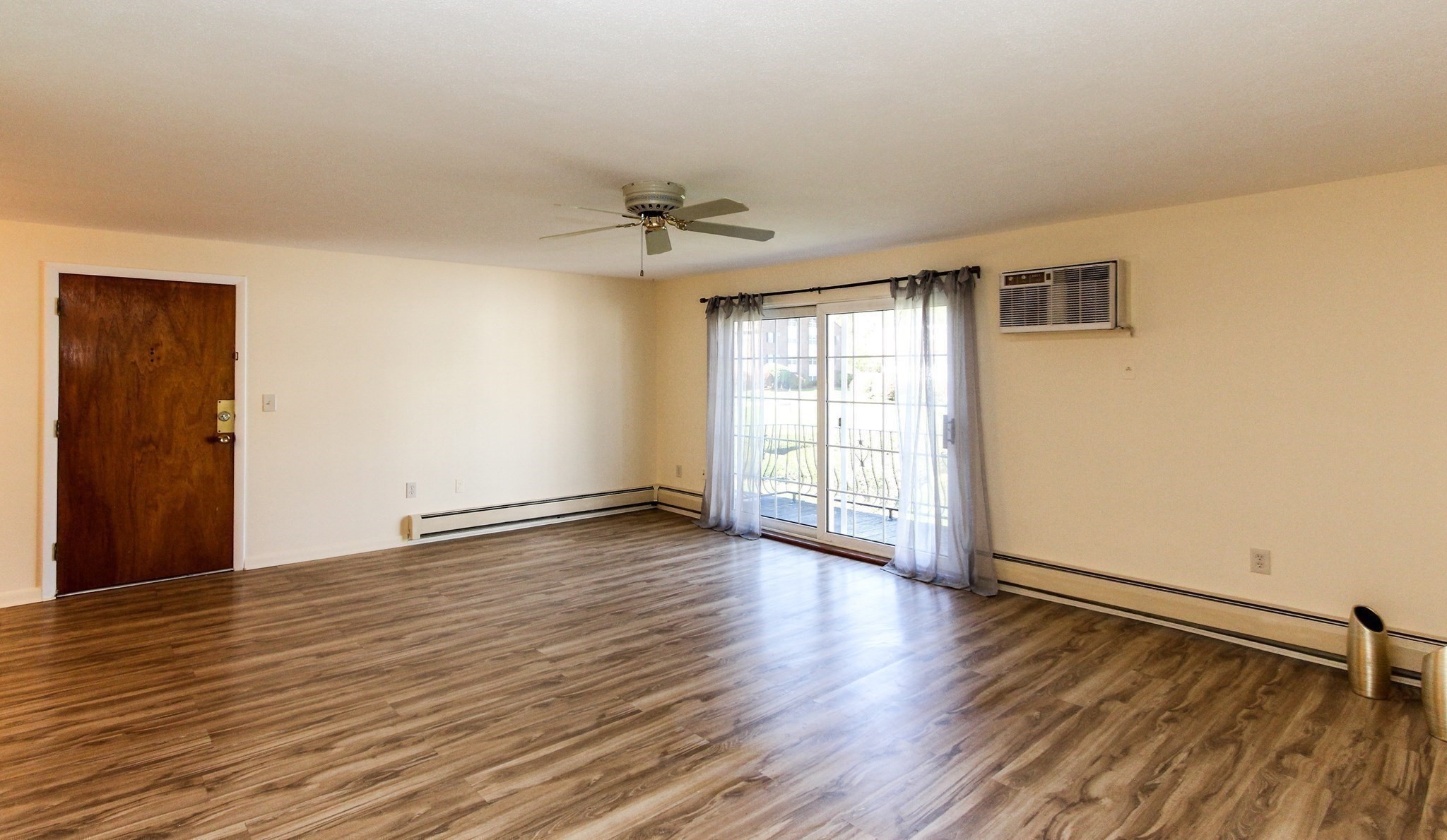 20 Williamsburg Ct Unit 21, Shrewsbury, MA 01545 - Image 8