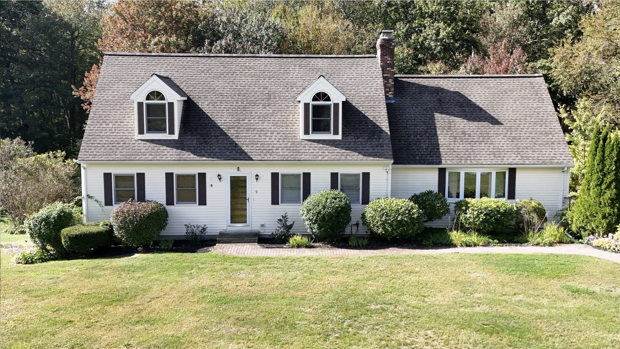 9 Knollwood Dr, Charlton, MA 01507 - Image 1