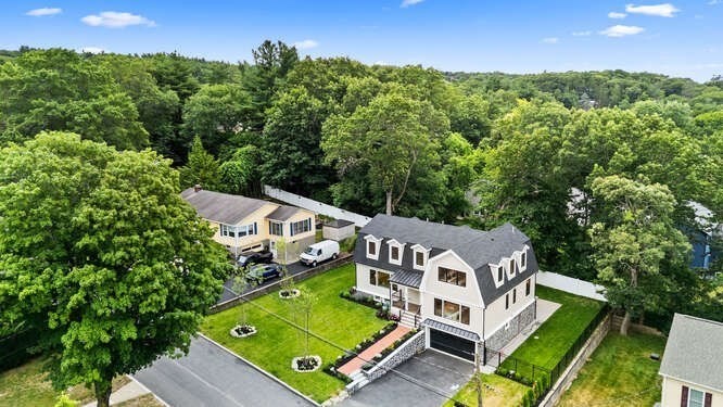 14 Grant Rd, Winchester, MA 01890