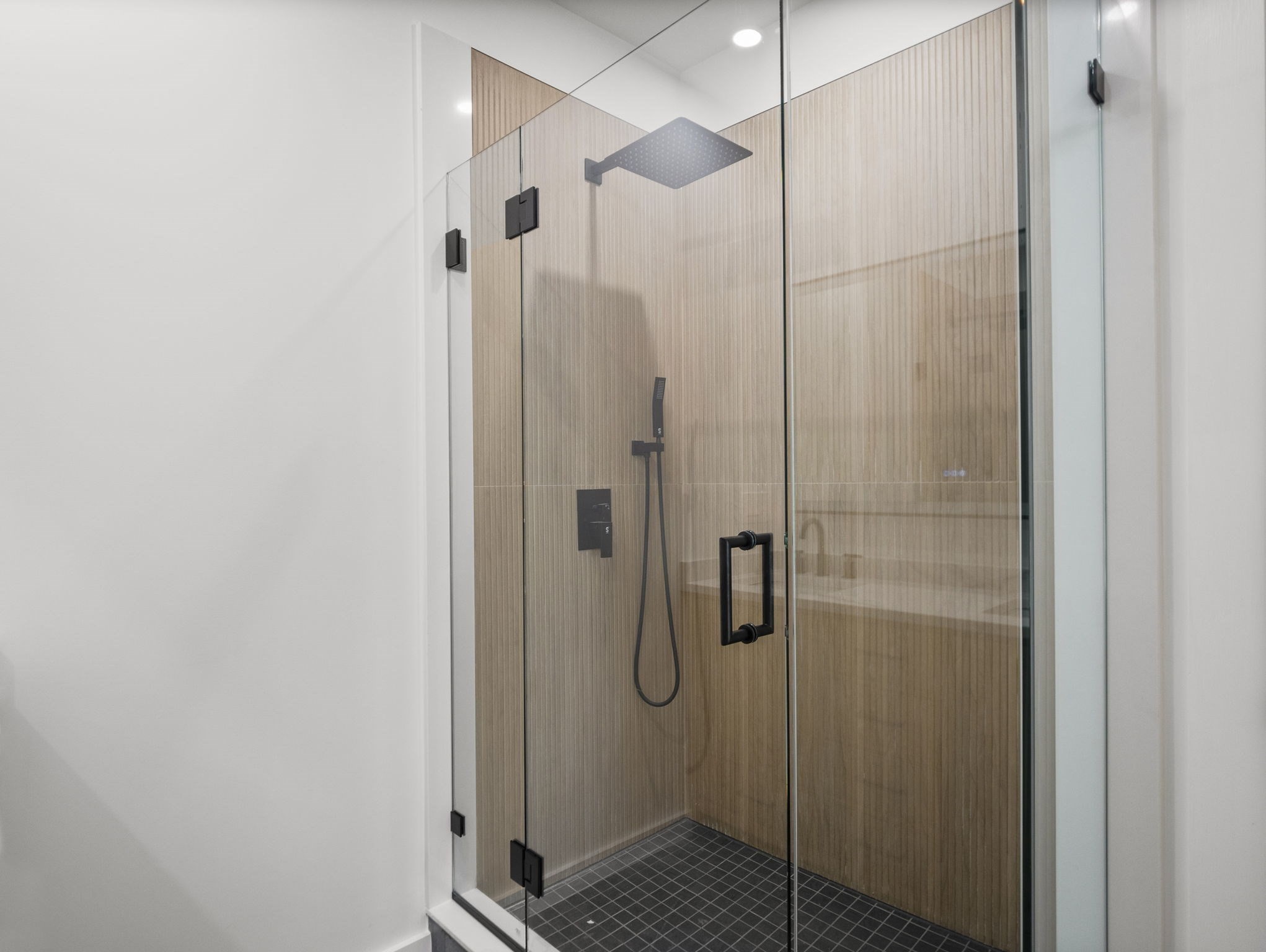 106 Bunker Hill St Unit 2, Charlestown, Boston, MA 02129 - Image 3