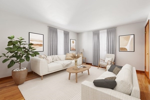 43 Newton Ave, Apt 4